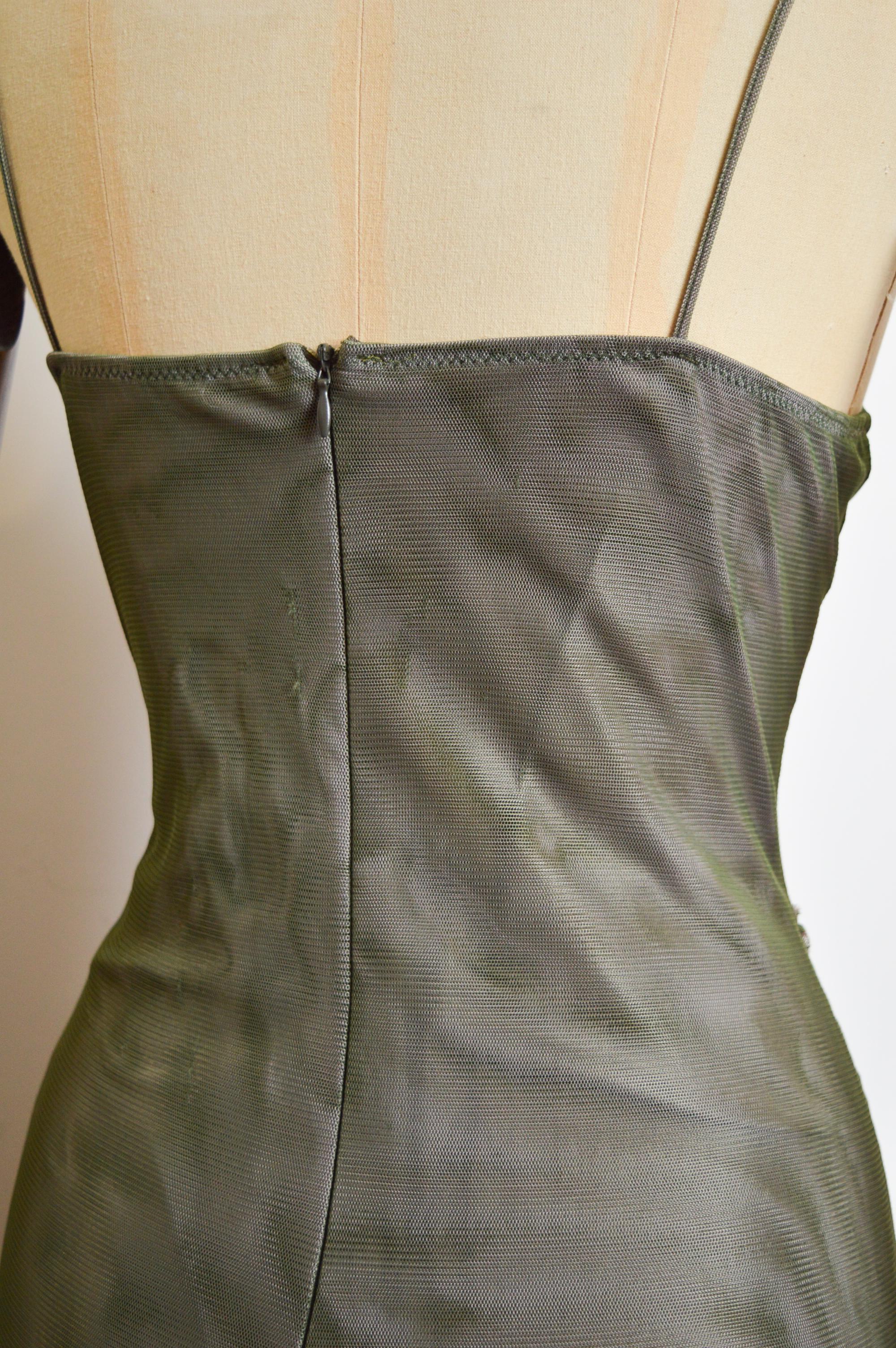 2000s Donatella Versace Vestido de cóctel corsé bustier de malla etérea verde rosa en venta 8