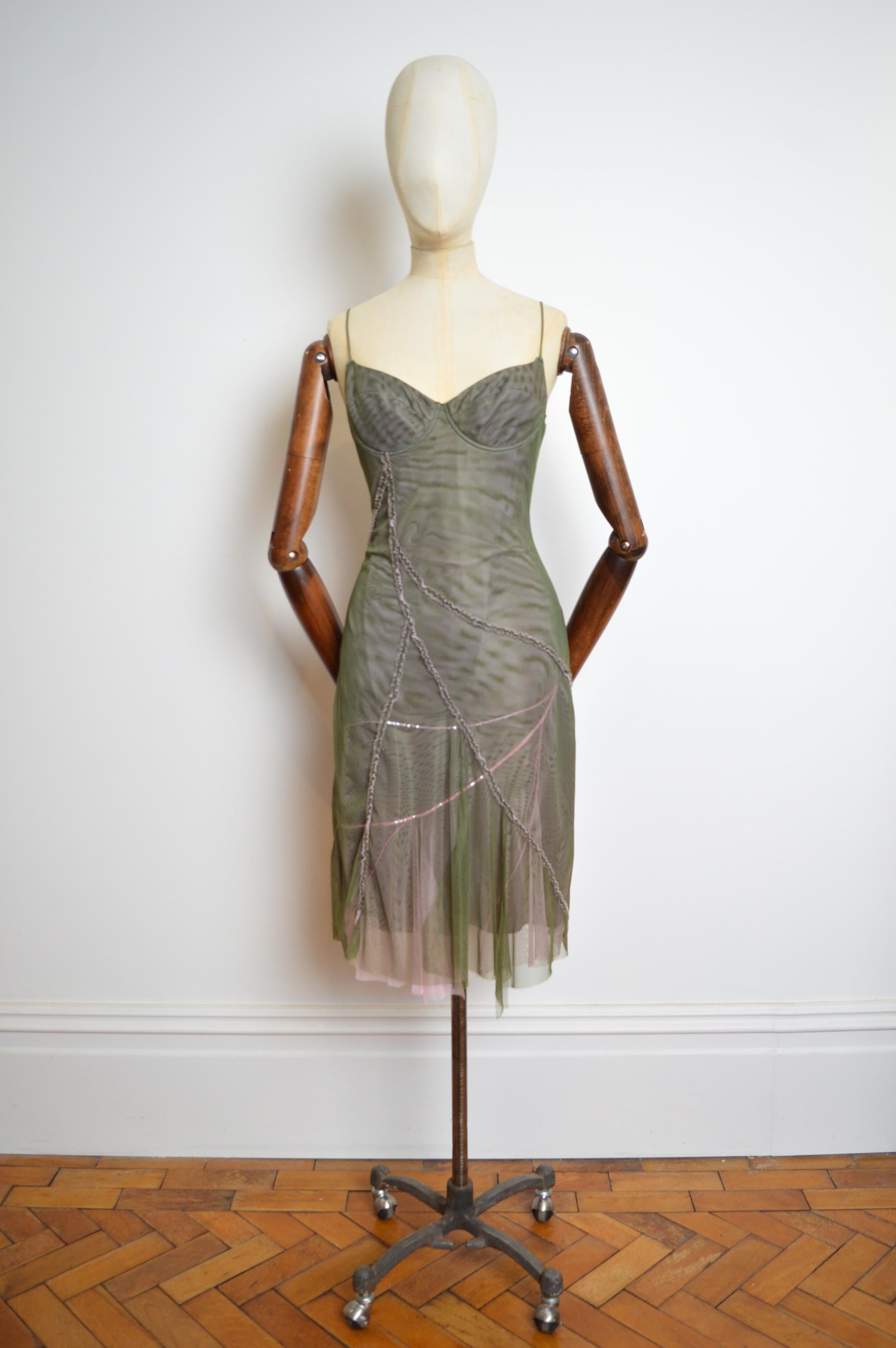 2000s Donatella Versace Vestido de cóctel corsé bustier de malla etérea verde rosa Gris en venta