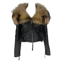 Dsquared2 anni 2000 Giacca Moto con cinturino in pelle nera con collo in pelliccia oversize
