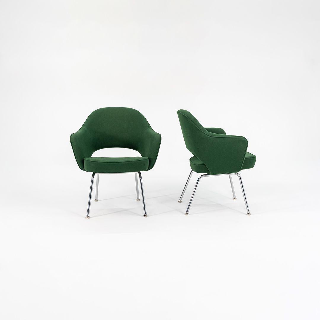 2000s Eero Saarinen for Knoll Executive Arm Dining Chairs in Green Fabric For Sale 4