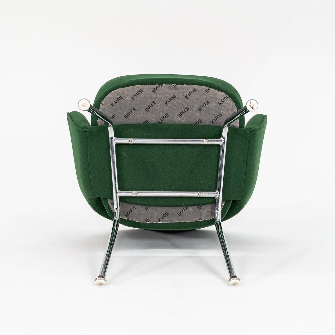 American 2000s Eero Saarinen for Knoll Executive Arm Dining Chairs in Green Fabric For Sale