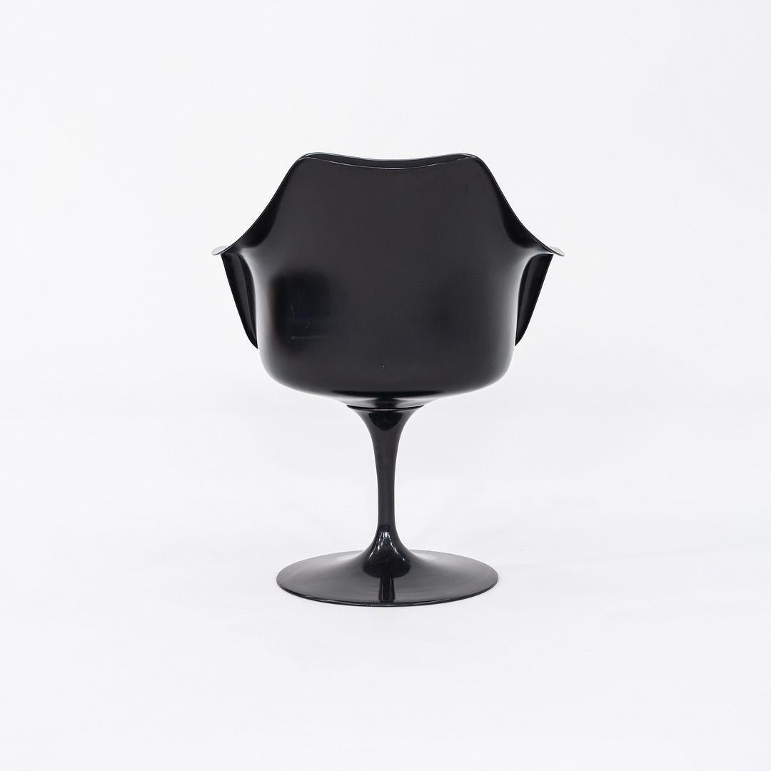 2000er Eero Saarinen für Knoll Tulip Dining Arm Chair in Schwarz (Moderne) im Angebot