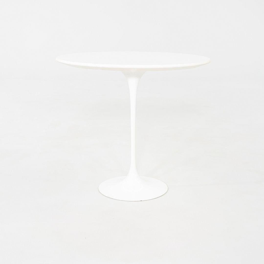 2000's Eero Saarinen for Knoll Tulip End Table with Oval Laminate Tops (Table d'appoint tulipe des années 2000 avec plateaux ovales en stratifié) en vente 1