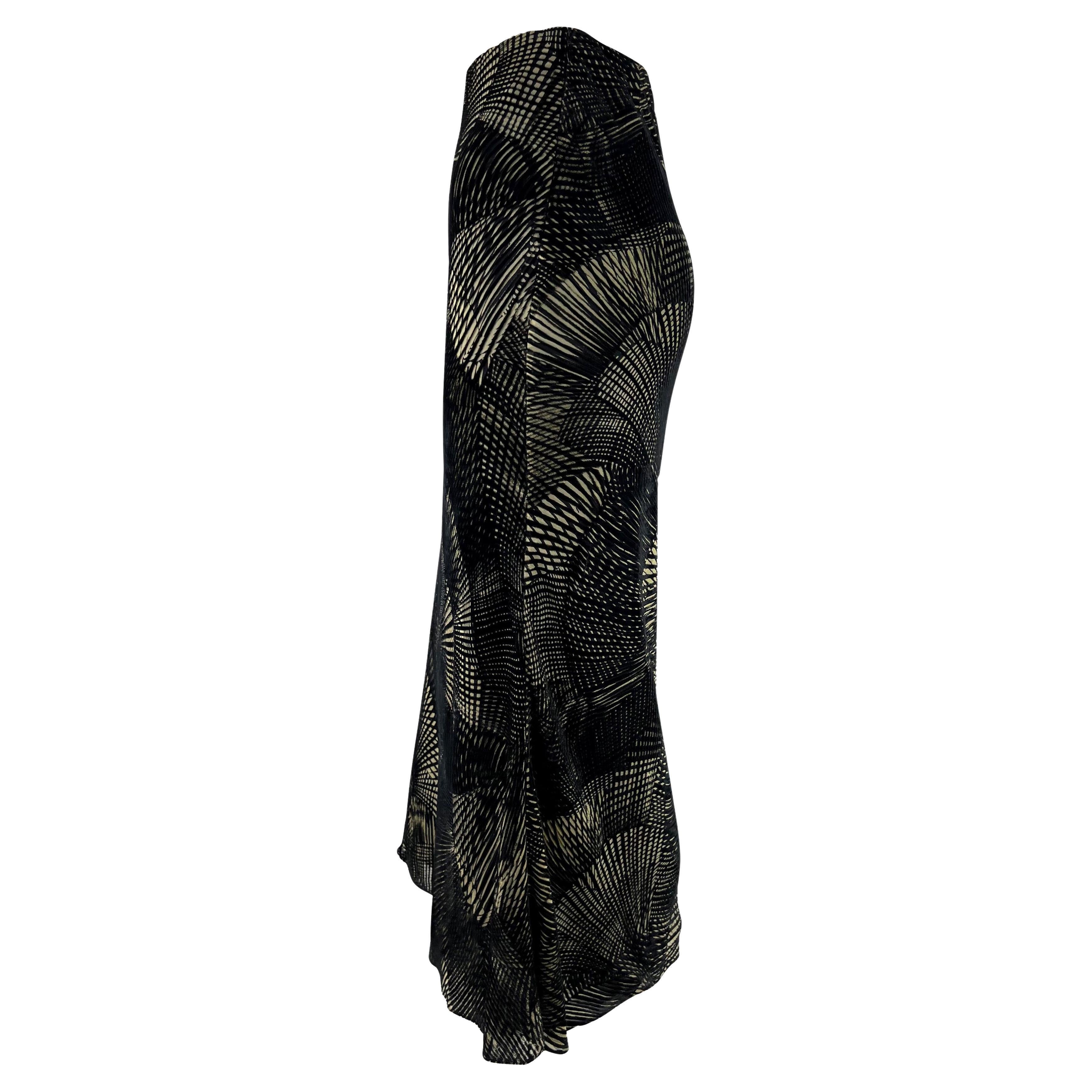 Noir 2000s Emanuel Ungaro by Giambattista Valli Sheer Black Velvet Overlay Maxi Skirt en vente