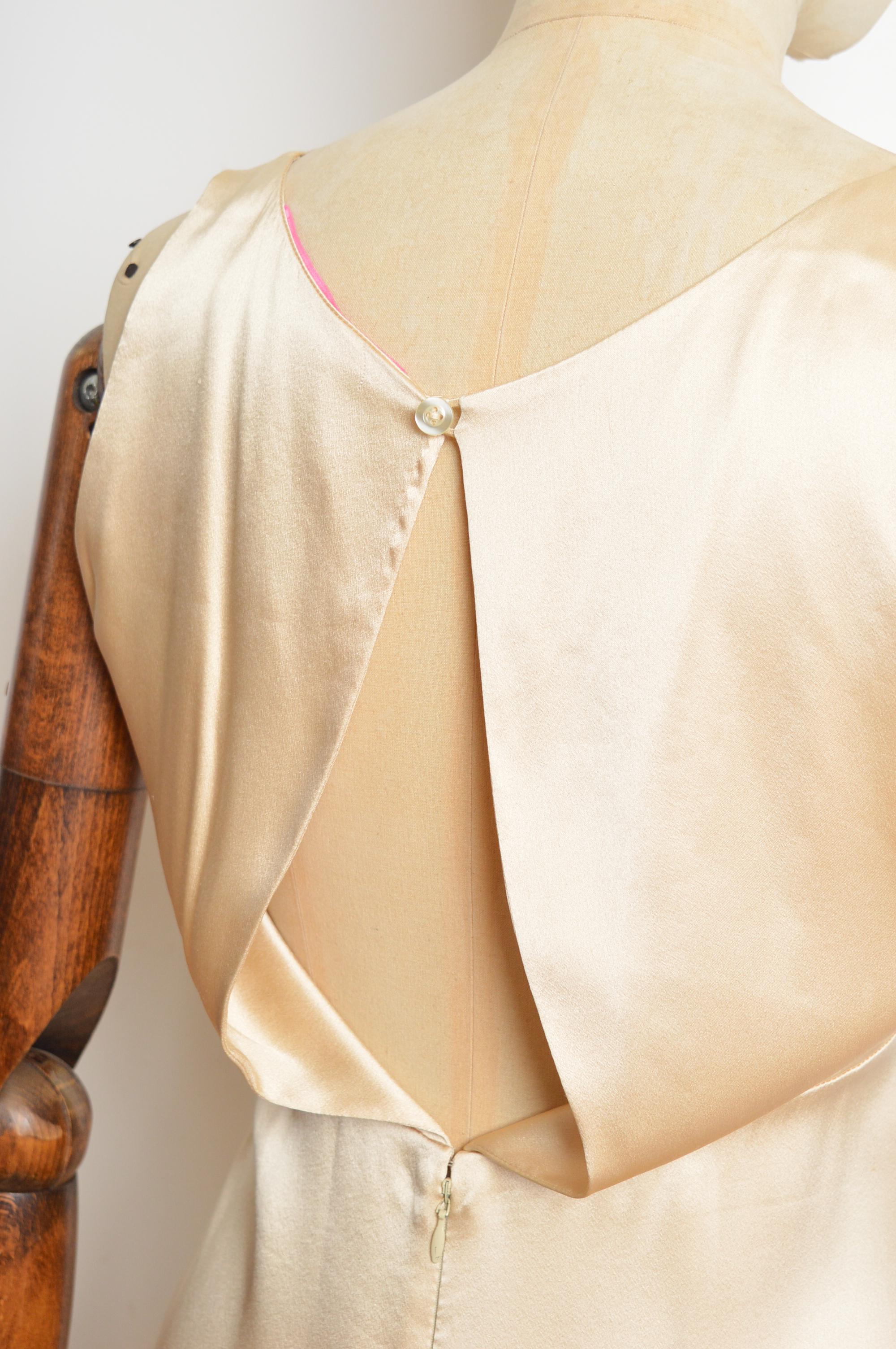 2000s Emanuel Ungaro Nude Long Cream Silk Satin Slip Dress & Matching Bolero Set For Sale 12