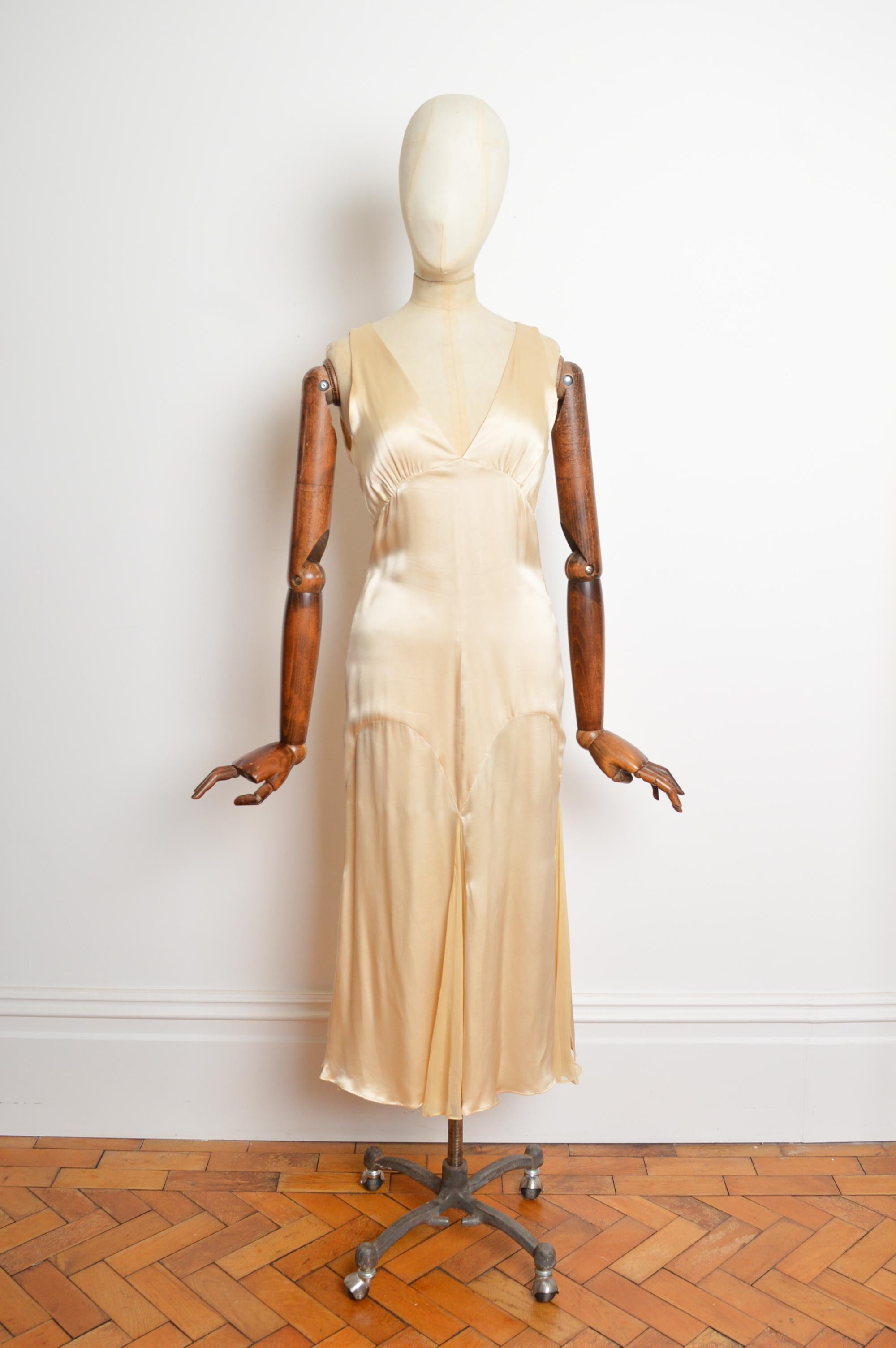 2000s Emanuel Ungaro Nude Long Cream Silk Satin Slip Dress & Matching Bolero Set In Good Condition For Sale In Sheffield, GB