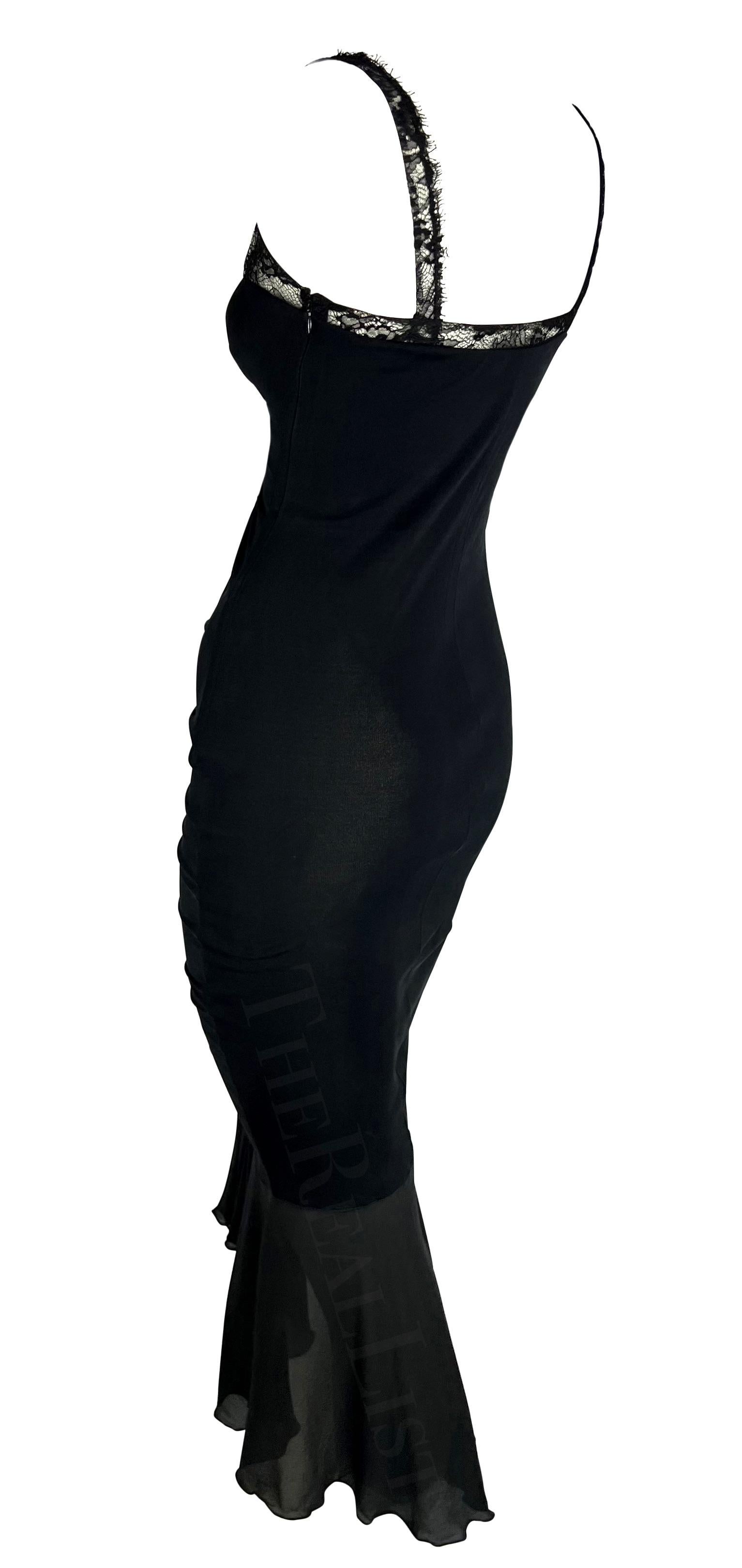 2000er Emanuel Ungaro Gerüschtes schwarzes Slinky-Bodycon-Kleid mit Spitzenriemen Damen im Angebot