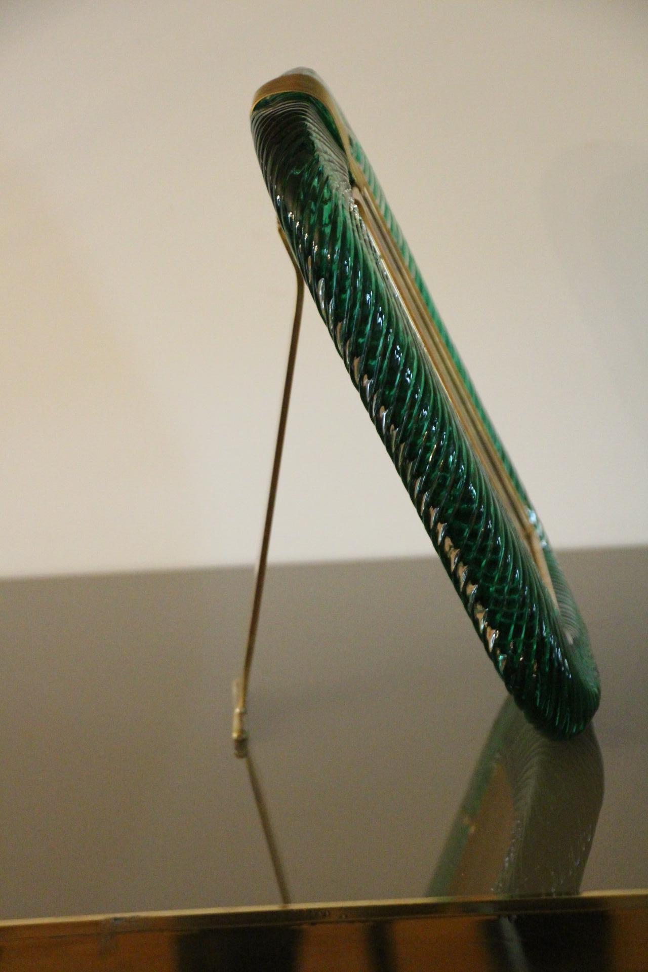 Laiton Cadre en verre de Murano torsadé vert émeraude des années 2000 par Barovier 