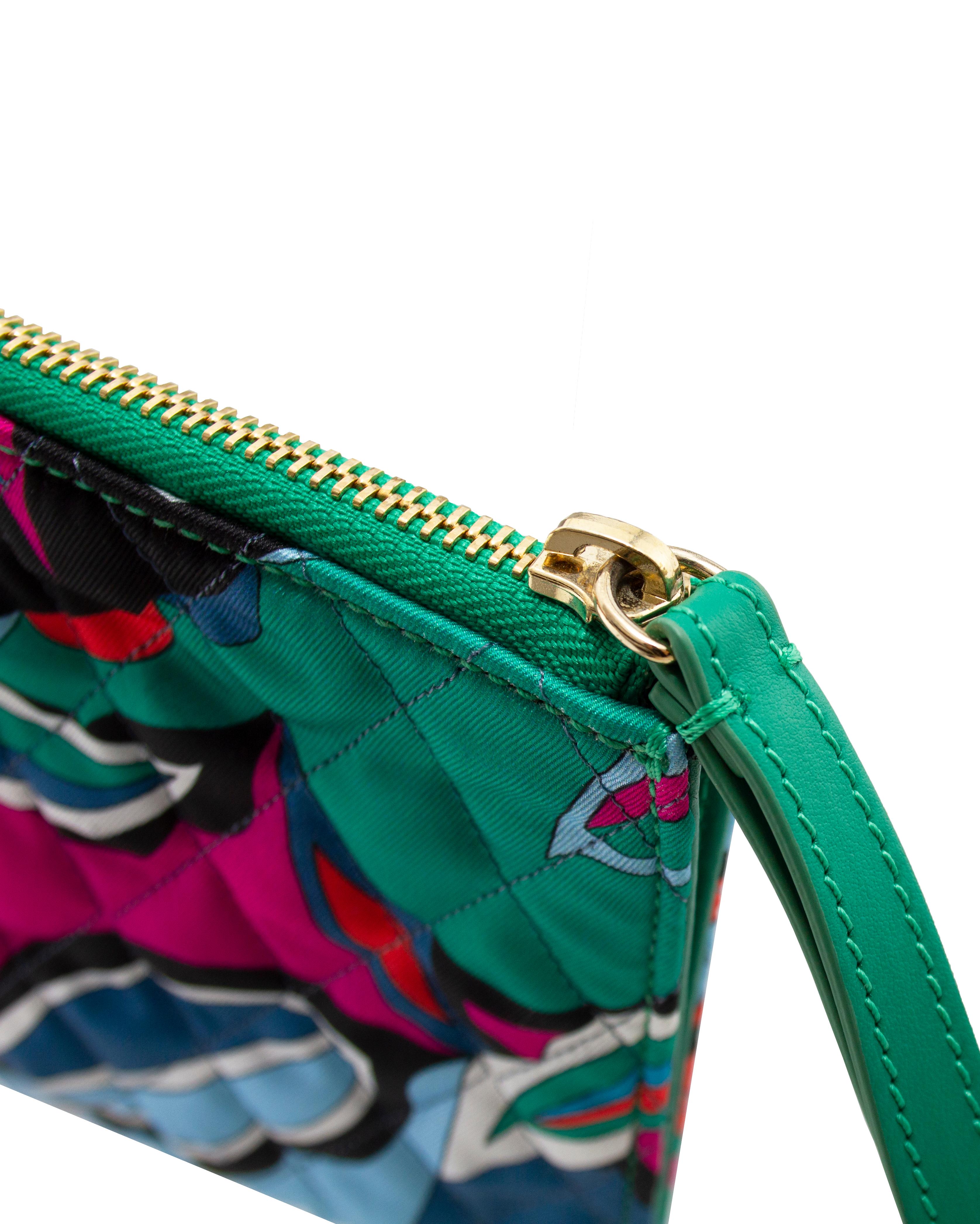 2000s Emilio Pucci Quilted Silk Wristlet  In Excellent Condition For Sale In Toronto, Ontario