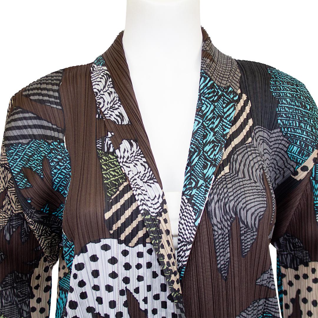 2000's Era Issey Miyake Forest Woods Pleats Please Long Cardigan/Coat In Good Condition For Sale In Toronto, Ontario
