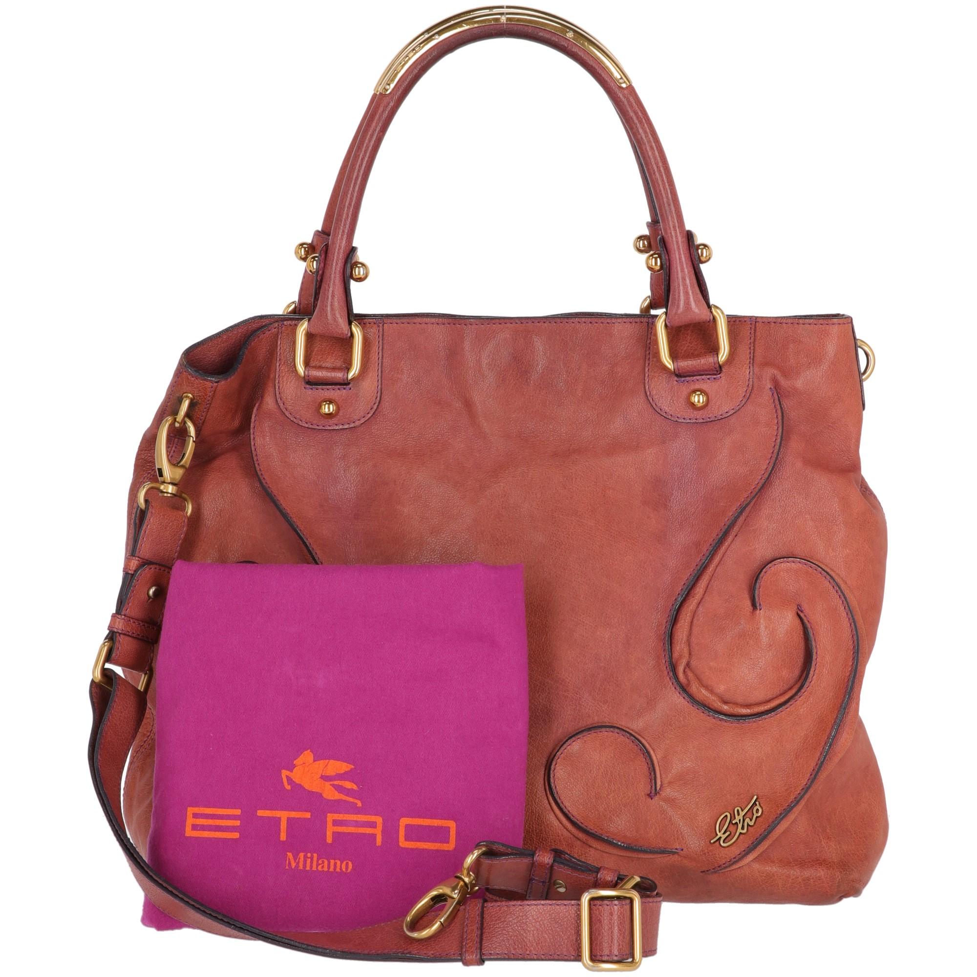 2000s Etro Rosewood Leather Tote Bag In Good Condition In Lugo (RA), IT