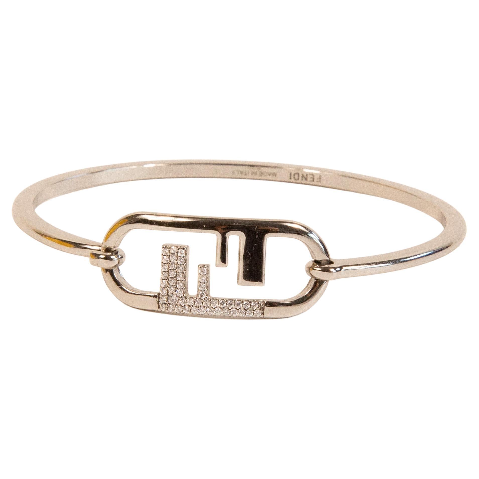 Pulsera Fendi O'Lock de los años 2000 con acabado paladio en venta