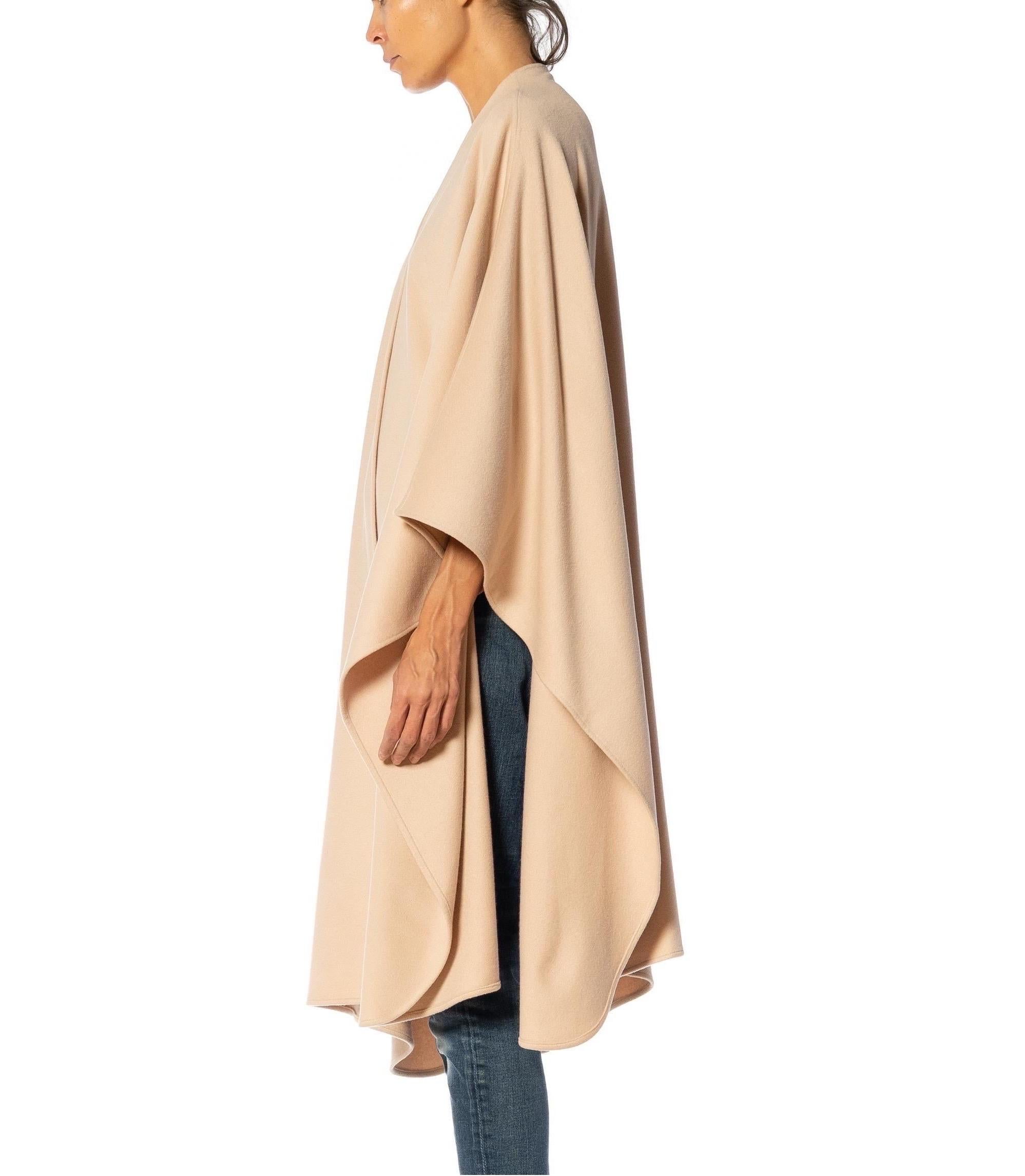 2000S GENNY Beige Cashmere Shawl For Sale 1