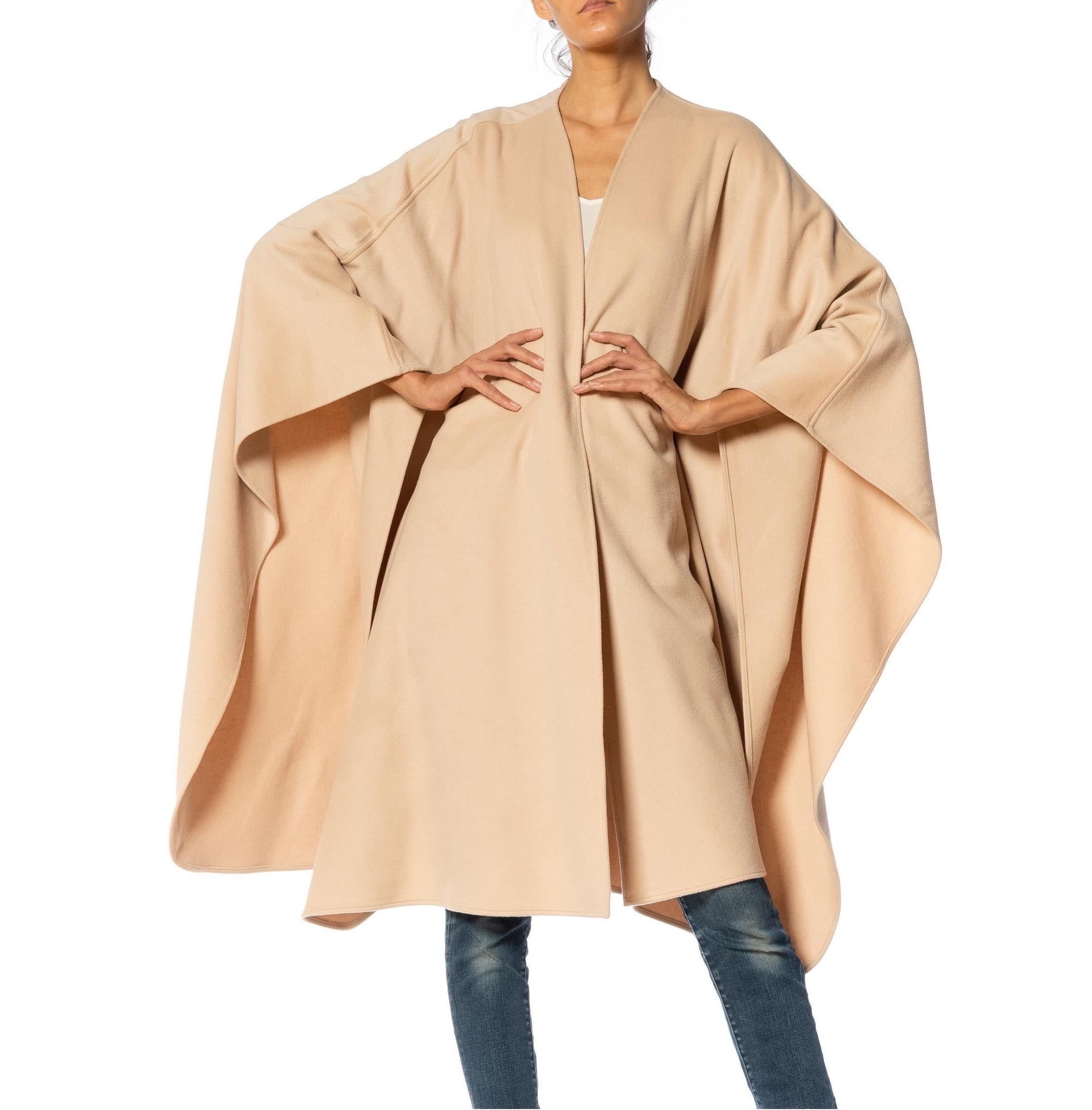 2000S GENNY Beige Cashmere Shawl For Sale 6