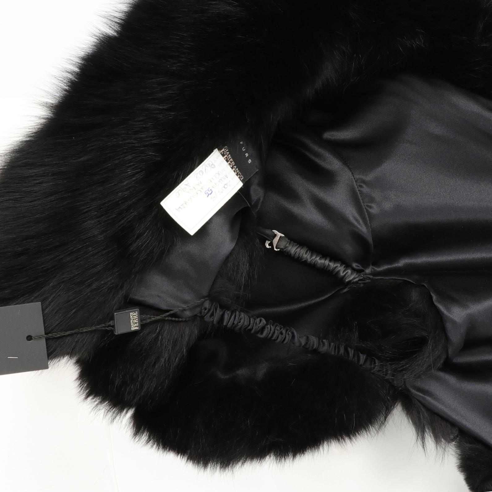  2000s Gianfranco Ferré Black Fox Fur Cape 1