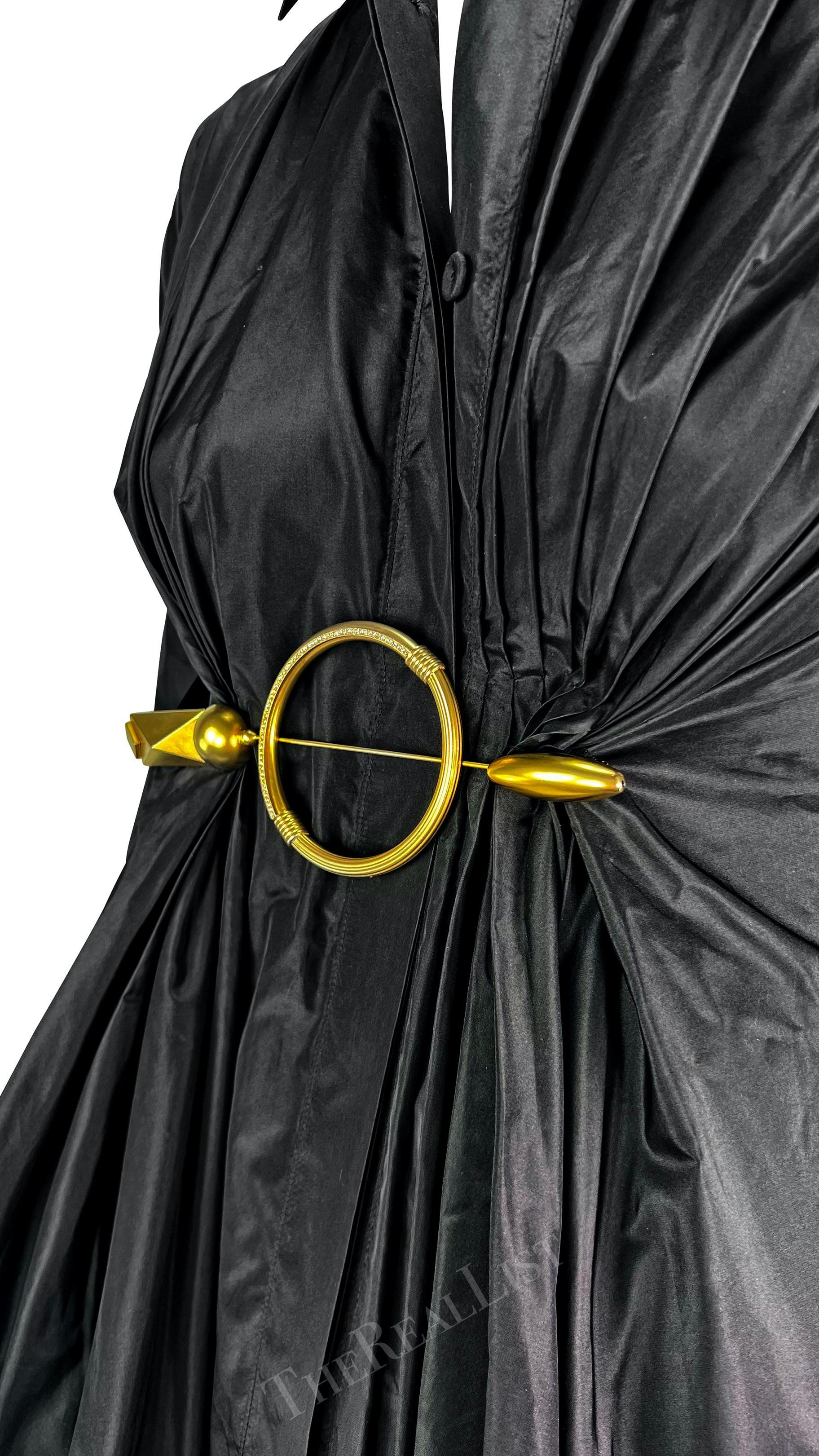 Nero Top anni 2000 Gianfranco Ferrè in seta nera con accenti metallici in seta in vendita
