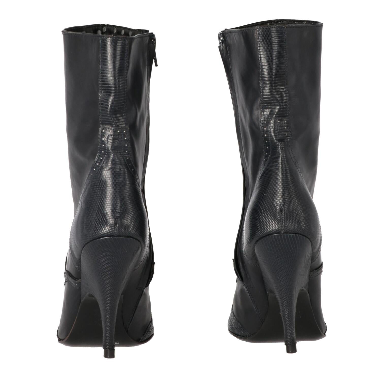Women's 2000s Gianfranco Ferré Leather Ankle Boots