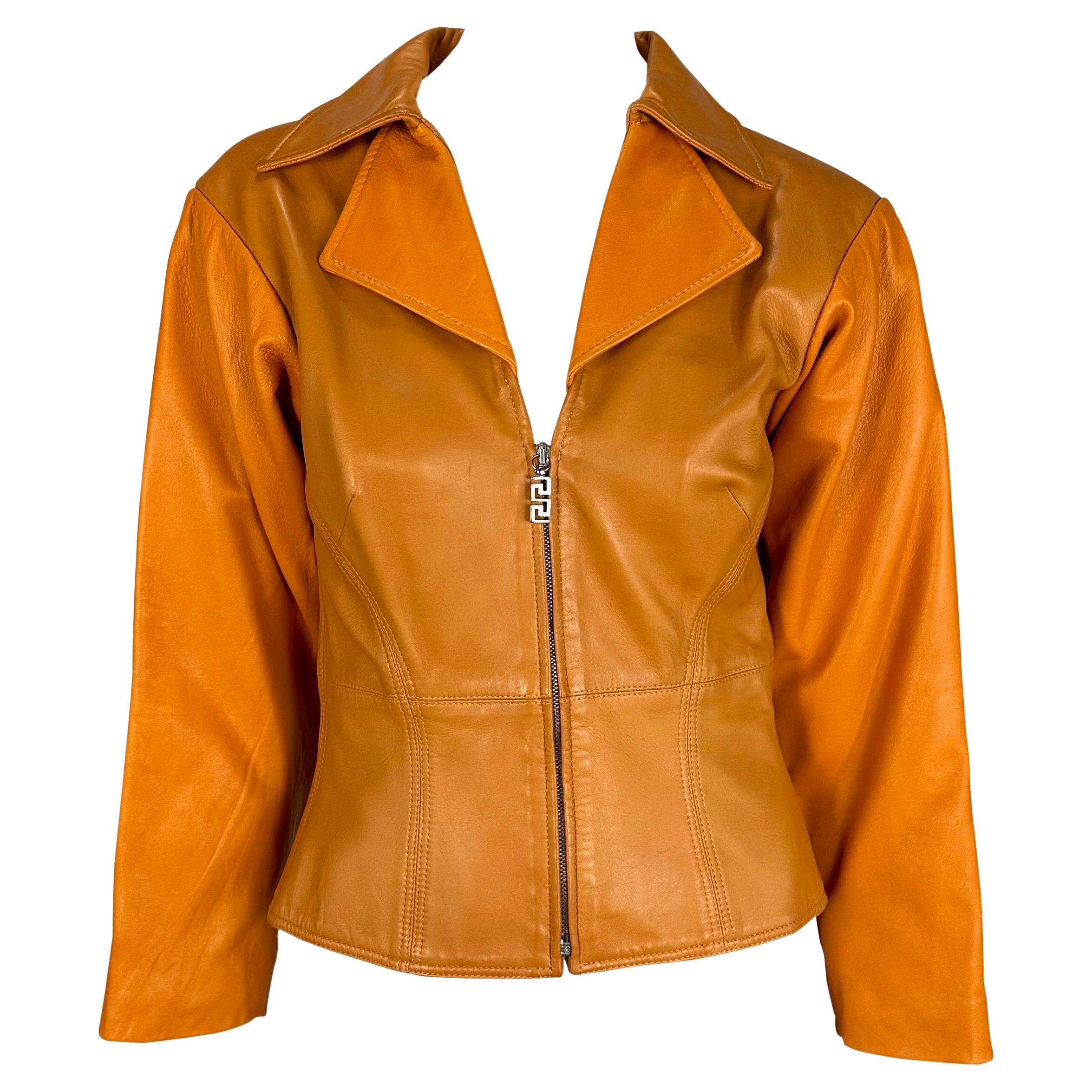 2000er Gianni Versace for Donatella Orange Monochrome Leder Blazer Jacke im Angebot