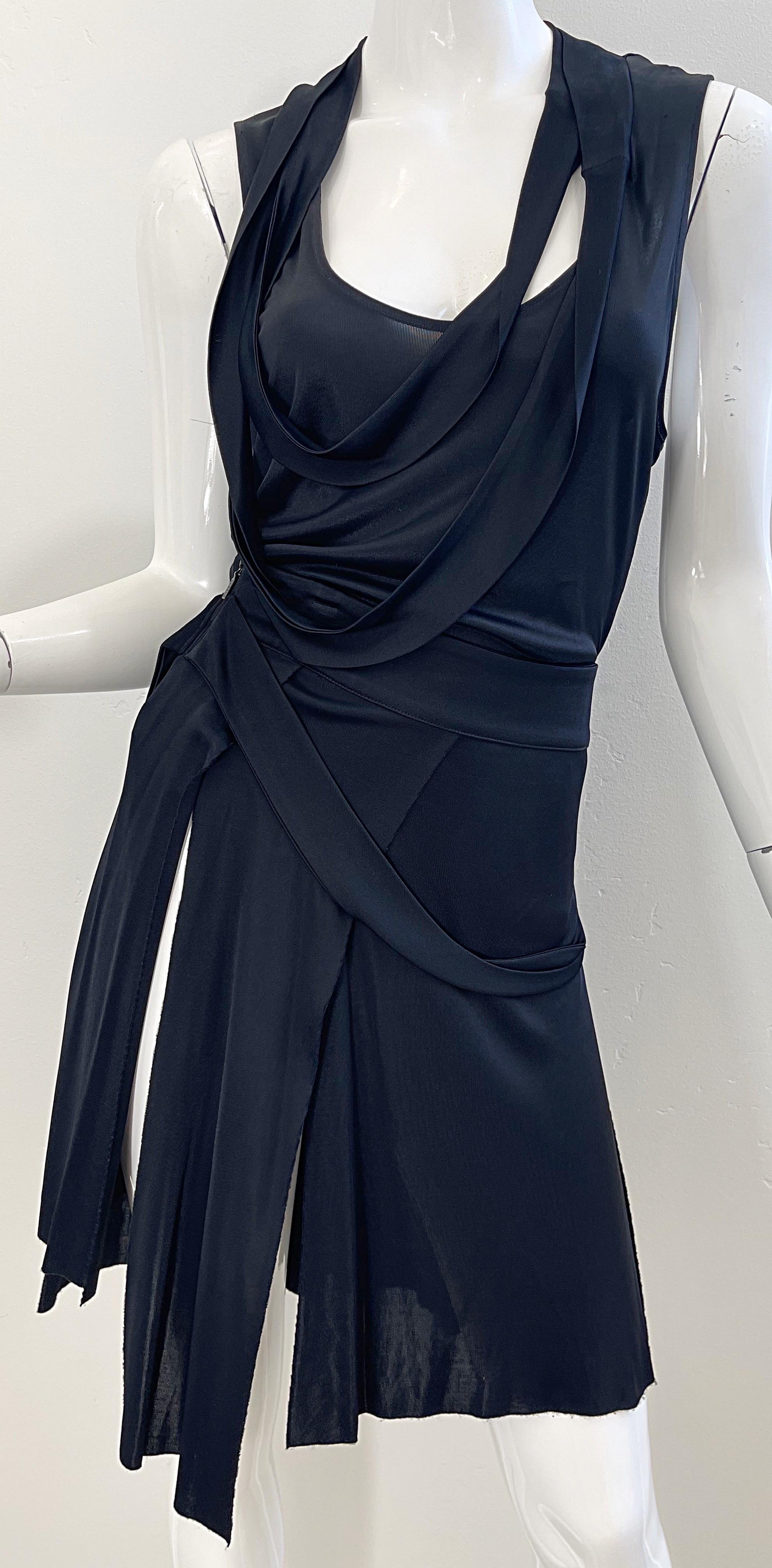 Gianni Versace - Ensemble robe et jupe bondage en jersey noir Versus, taille 8/10, années 2000 Pour femmes en vente