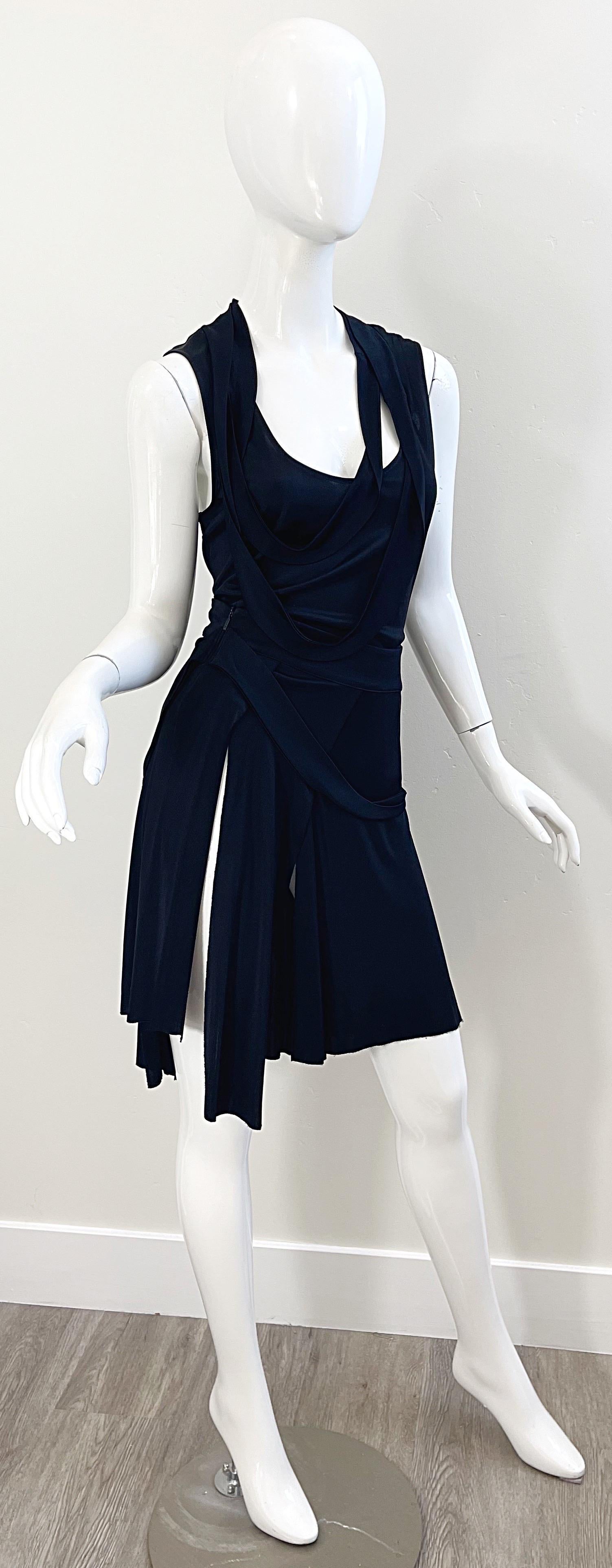 2000s Gianni Versace Size 8 / 10 Versus Black Jersey Bondage Skirt Top Set Dress For Sale 3