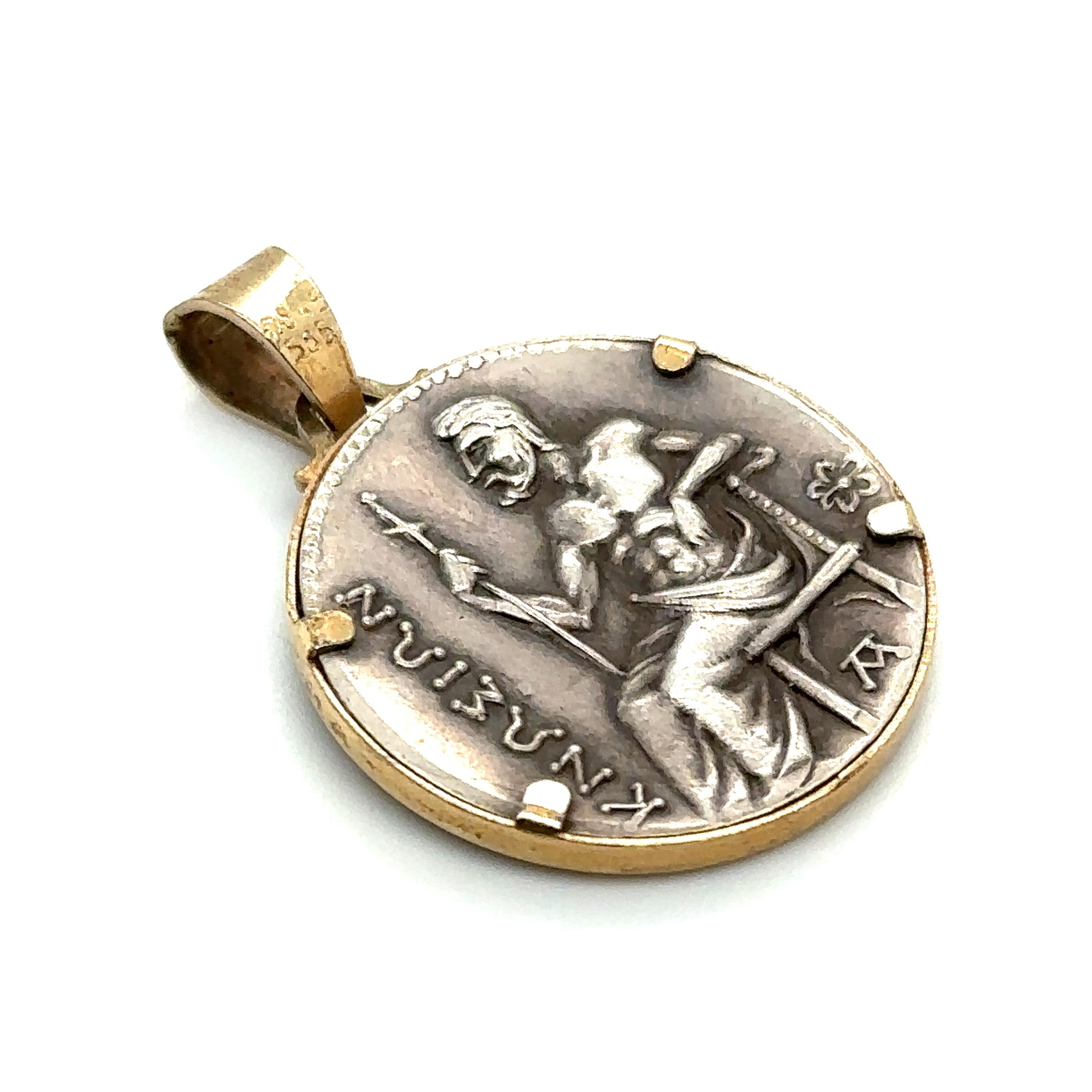 2000s Greek Athena Coin Pendant in 14 Karat Yellow Gold In Excellent Condition For Sale In Atlanta, GA