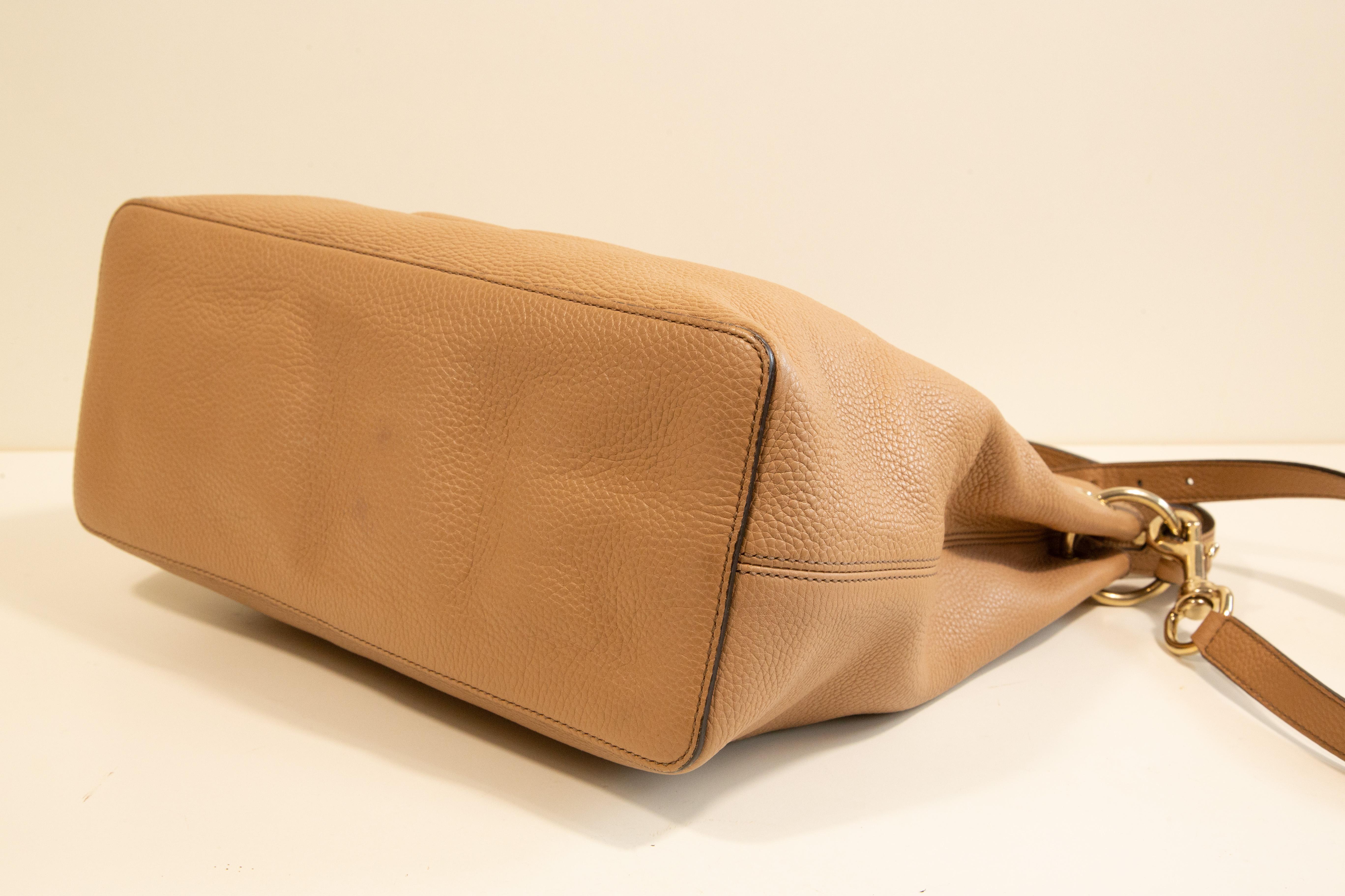 Borsa convertibile SOHO degli anni 2000 di Gucci in pelle beige in vendita 5