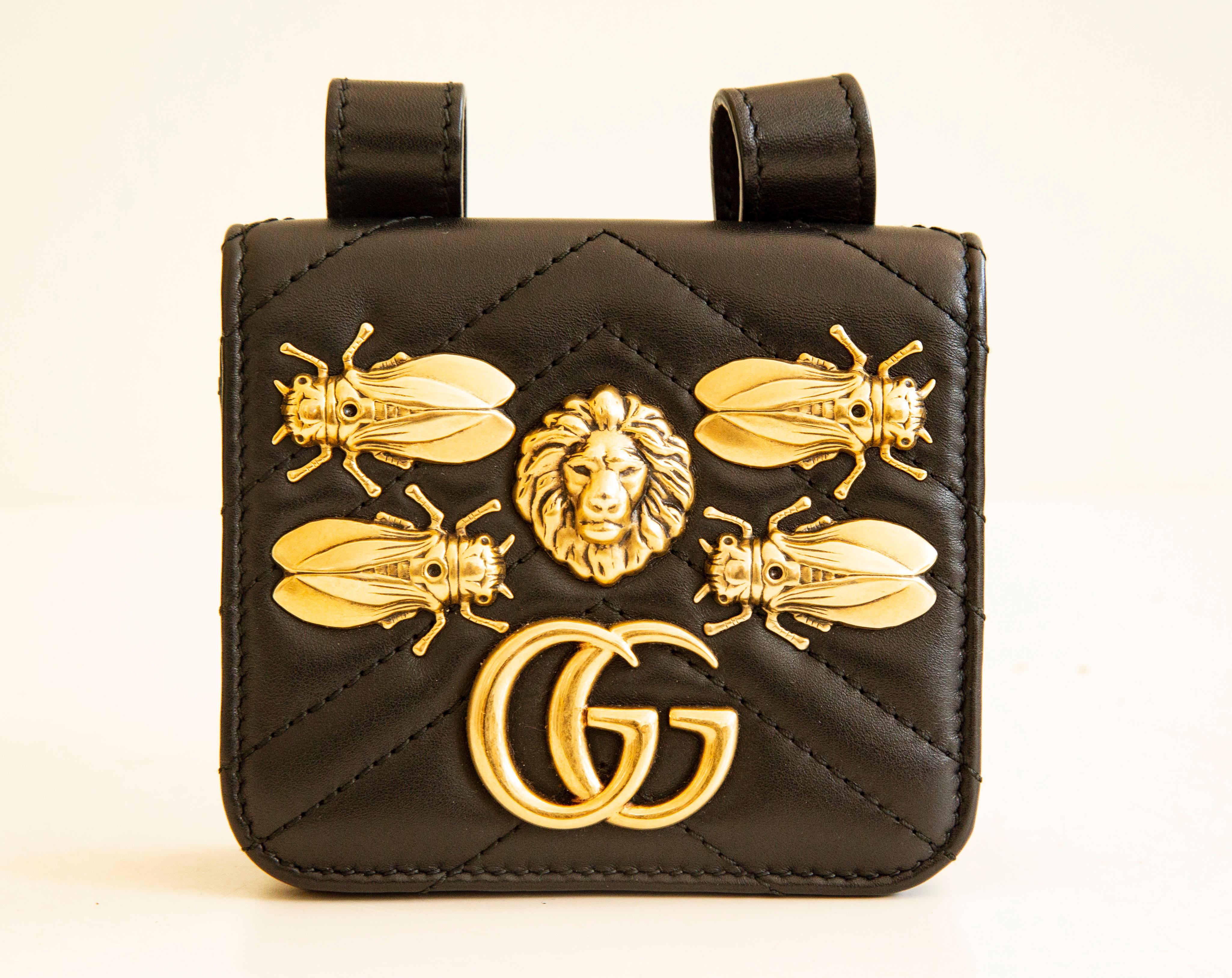 2000s Gucci Black Leather 'GG Marmont' Quilted Belt Pouch For Sale 3