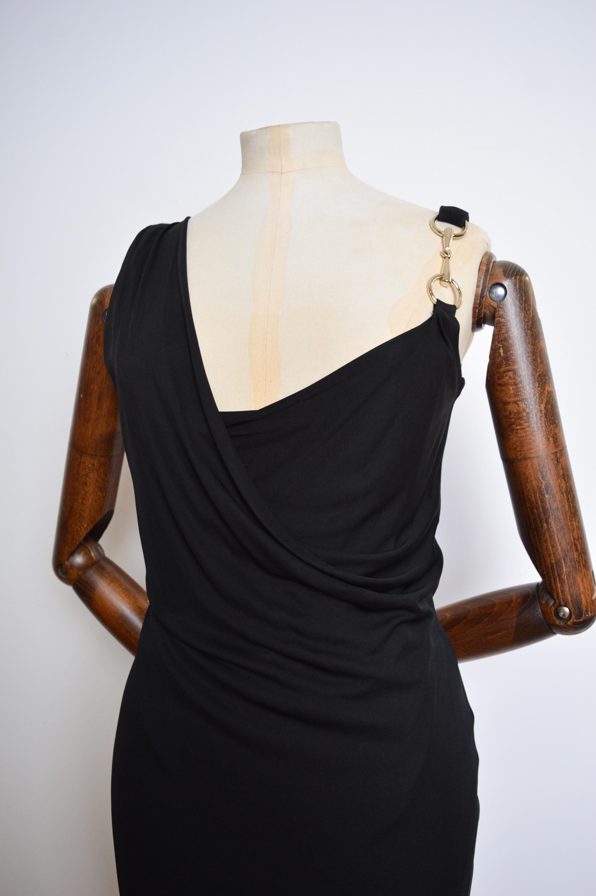 GUCCI, mini robe de cocktail noire Tom Ford avec mors de cheval, années 2000 en vente 6