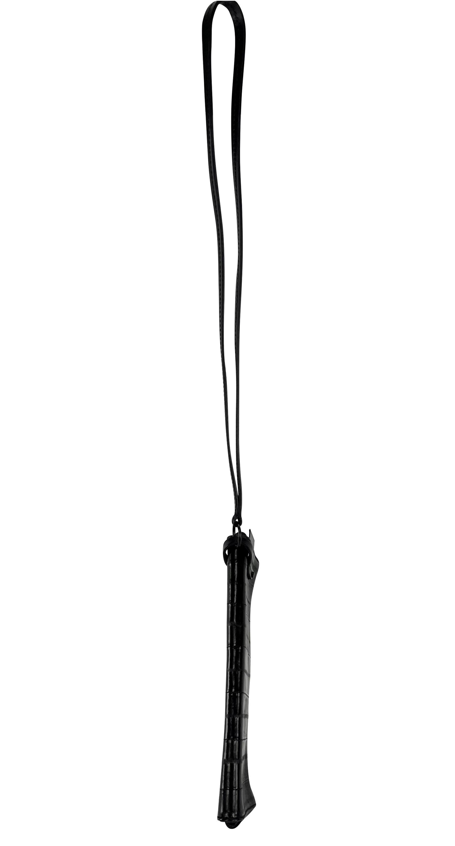 Women's 2000s Gucci by Tom Ford Black Genuine Eel Skin Small Wristlet Strap Clutch Bag For Sale