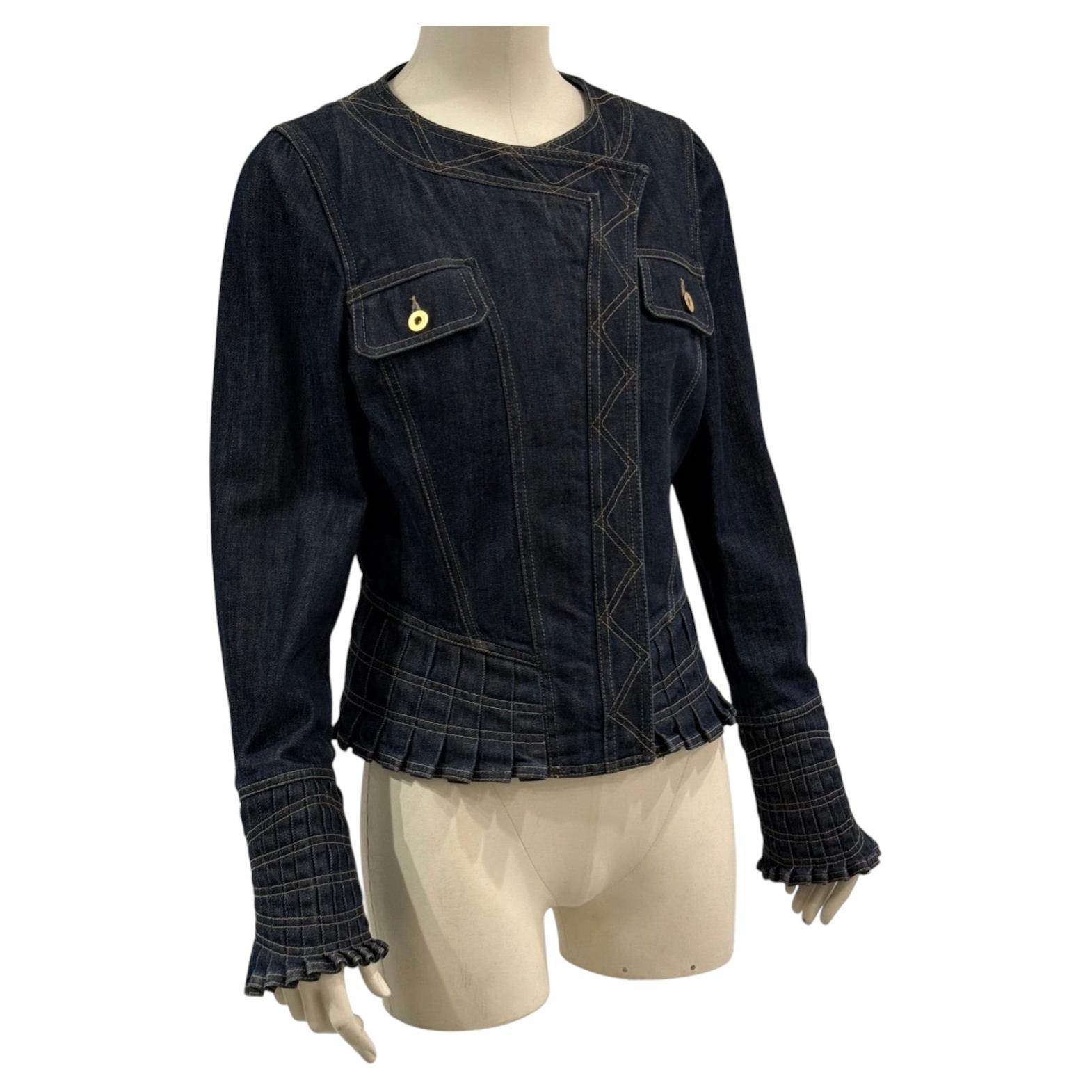 Veste en cuir Gucci by Tom Ford des années 2000 Cette veste en cuir Gucci de la collection Tom F en vente