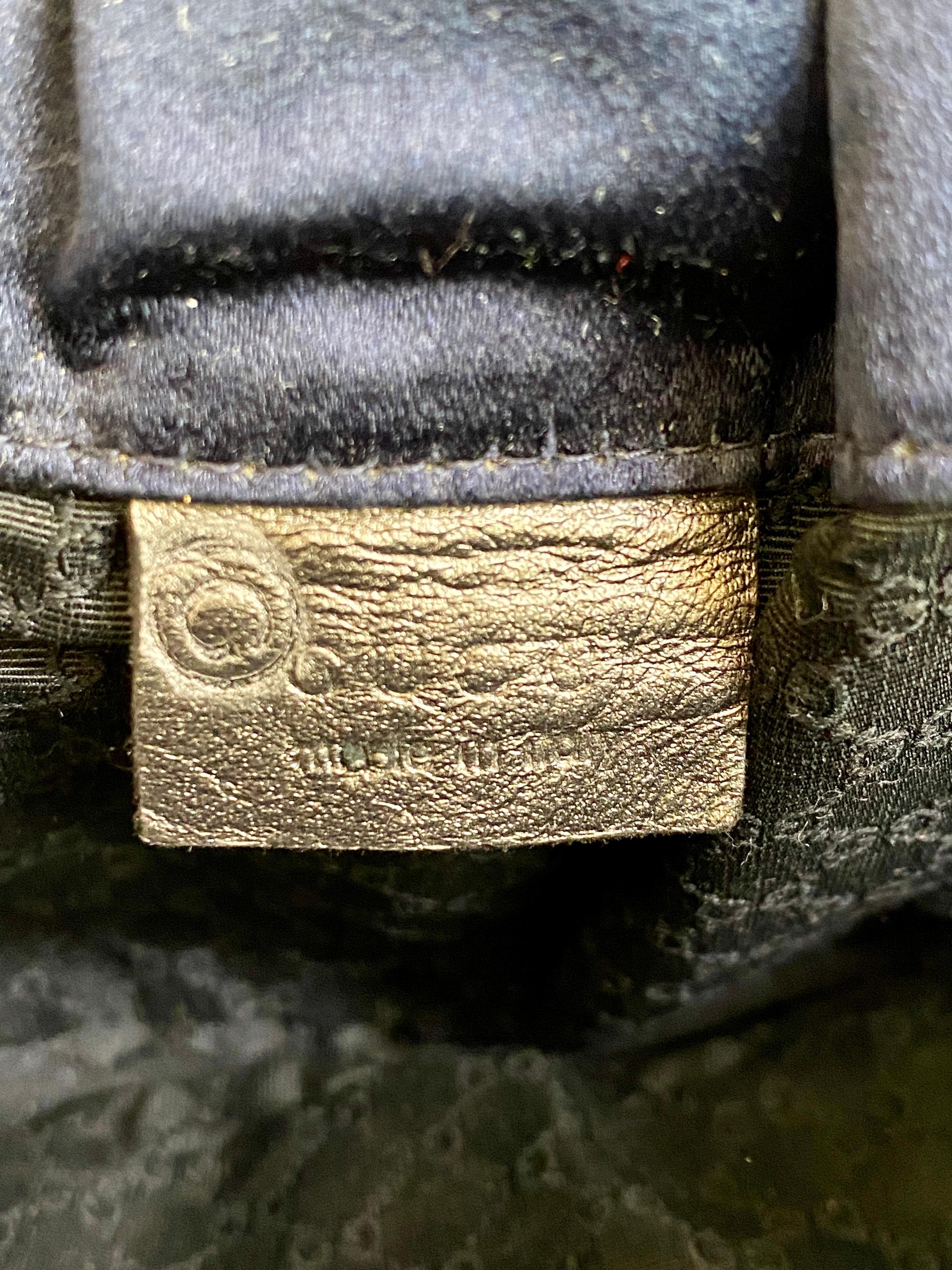 Gucci par Tom Ford - Mini sac à cordon plissé en satin violet, années 2000 Bon état - En vente à West Hollywood, CA