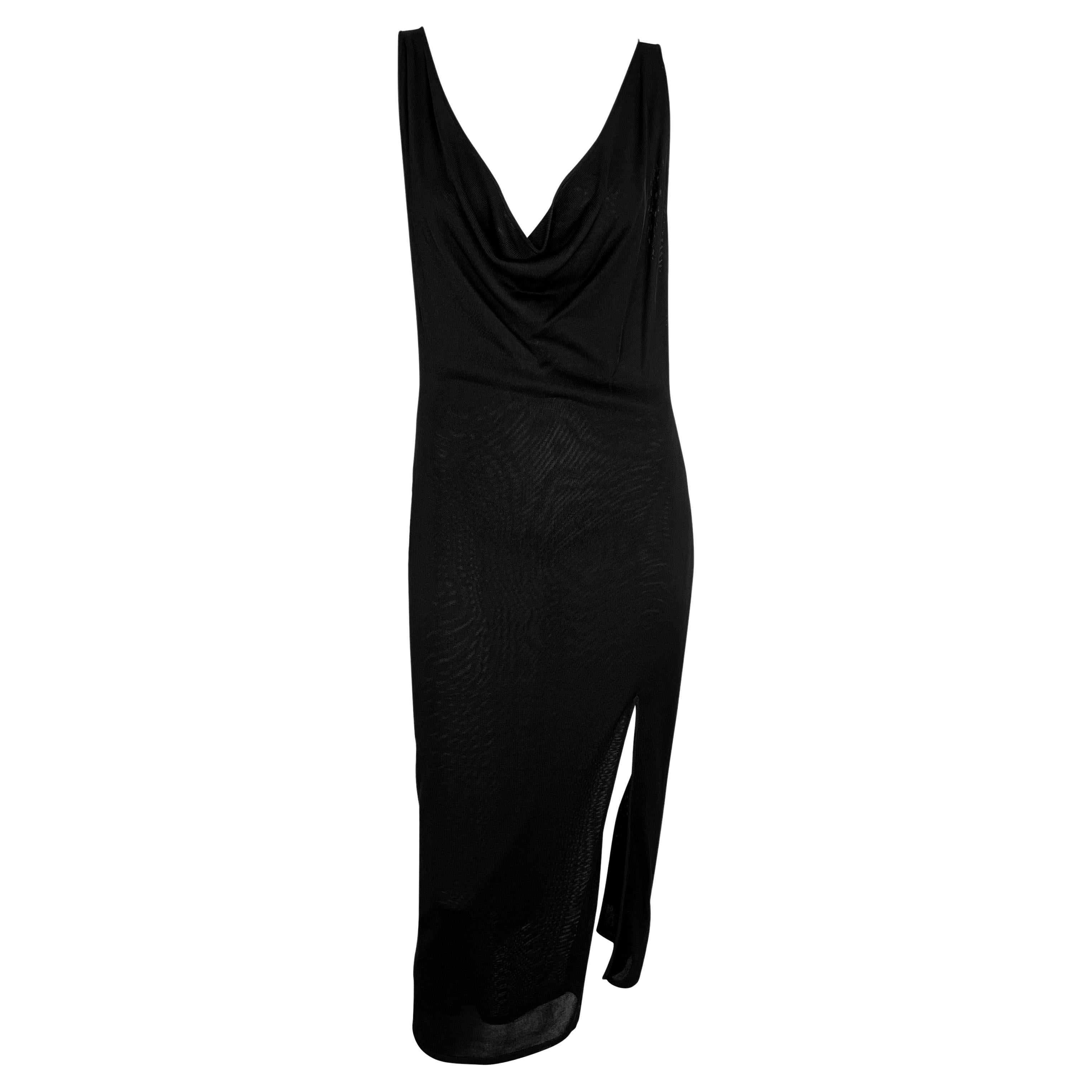 Années 2000 Gucci by Tom Ford Forcci Robe noire sans manches en viscose stretch