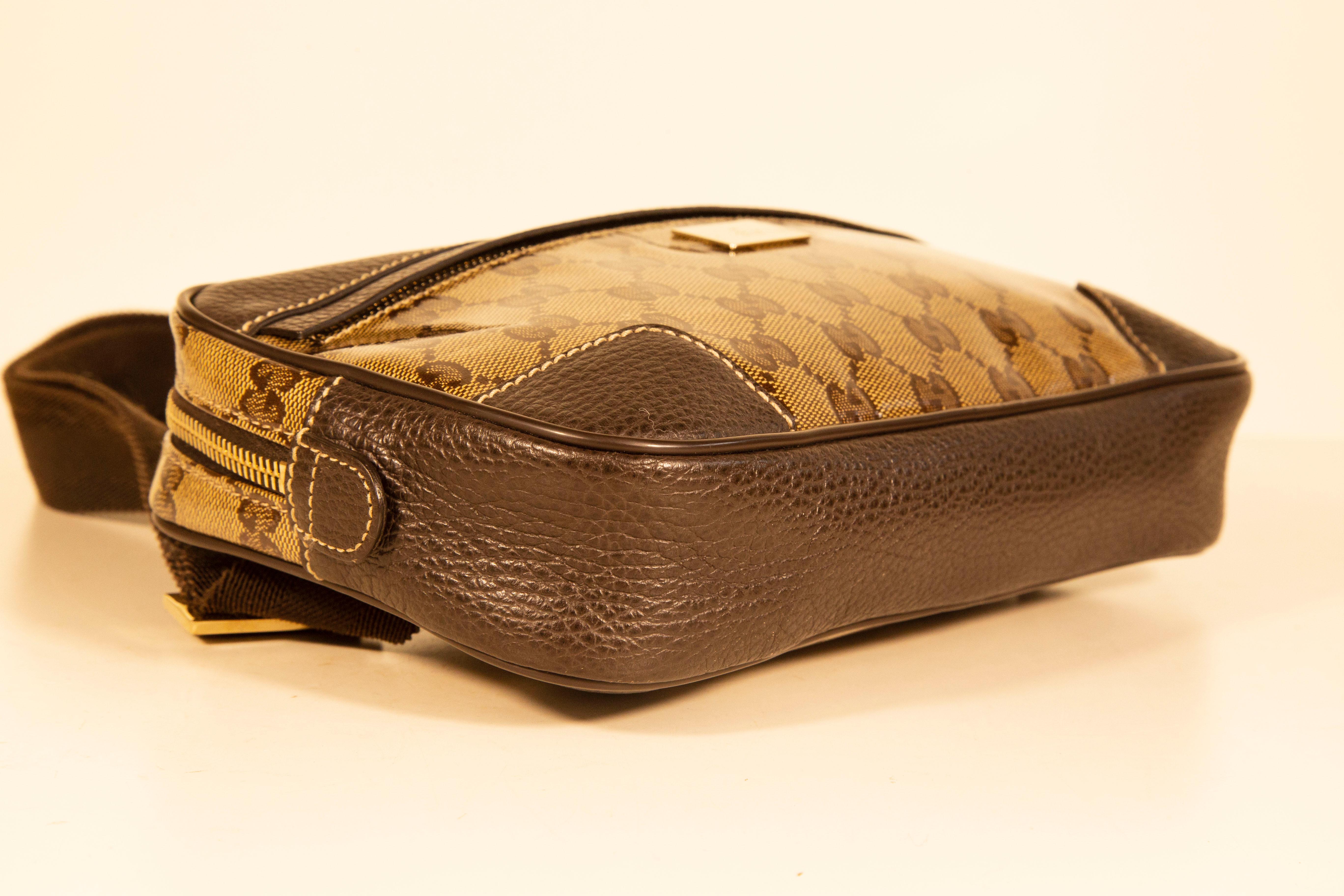 Borsa Gucci GG anni 2000 in PVC con cristalli e pelle marrone in vendita 6