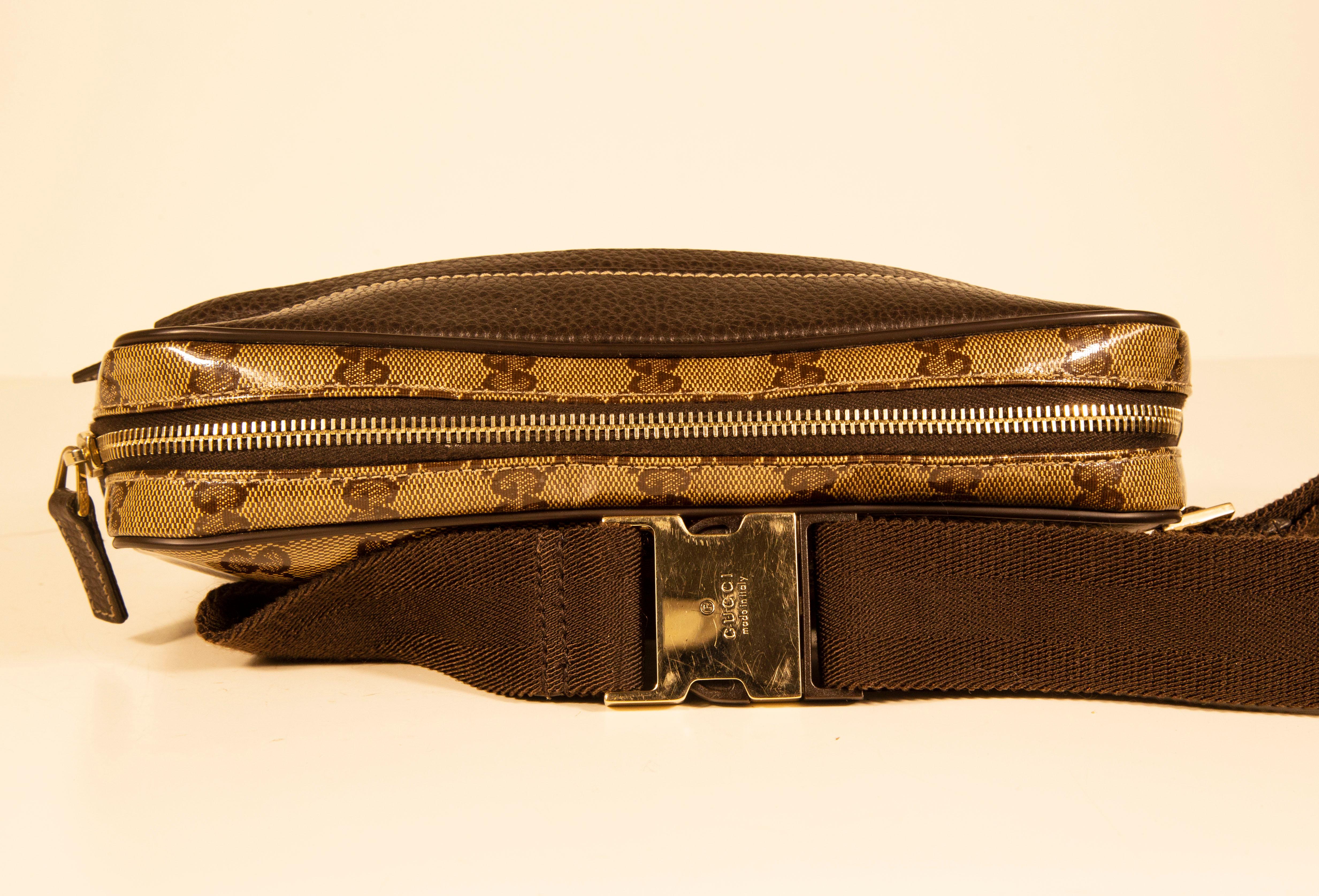 Borsa Gucci GG anni 2000 in PVC con cristalli e pelle marrone in vendita 9
