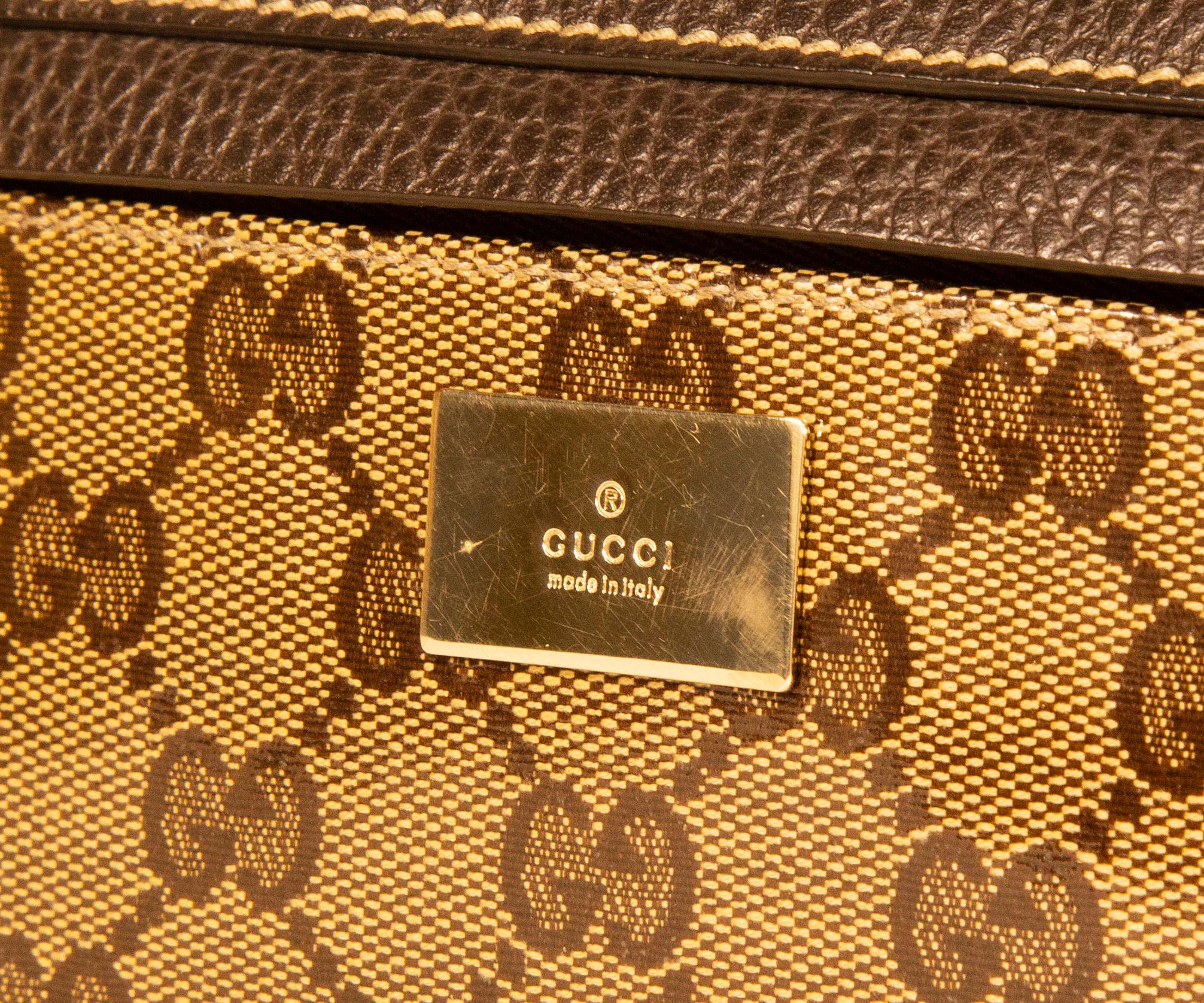 da uomo o donna Borsa Gucci GG anni 2000 in PVC con cristalli e pelle marrone in vendita