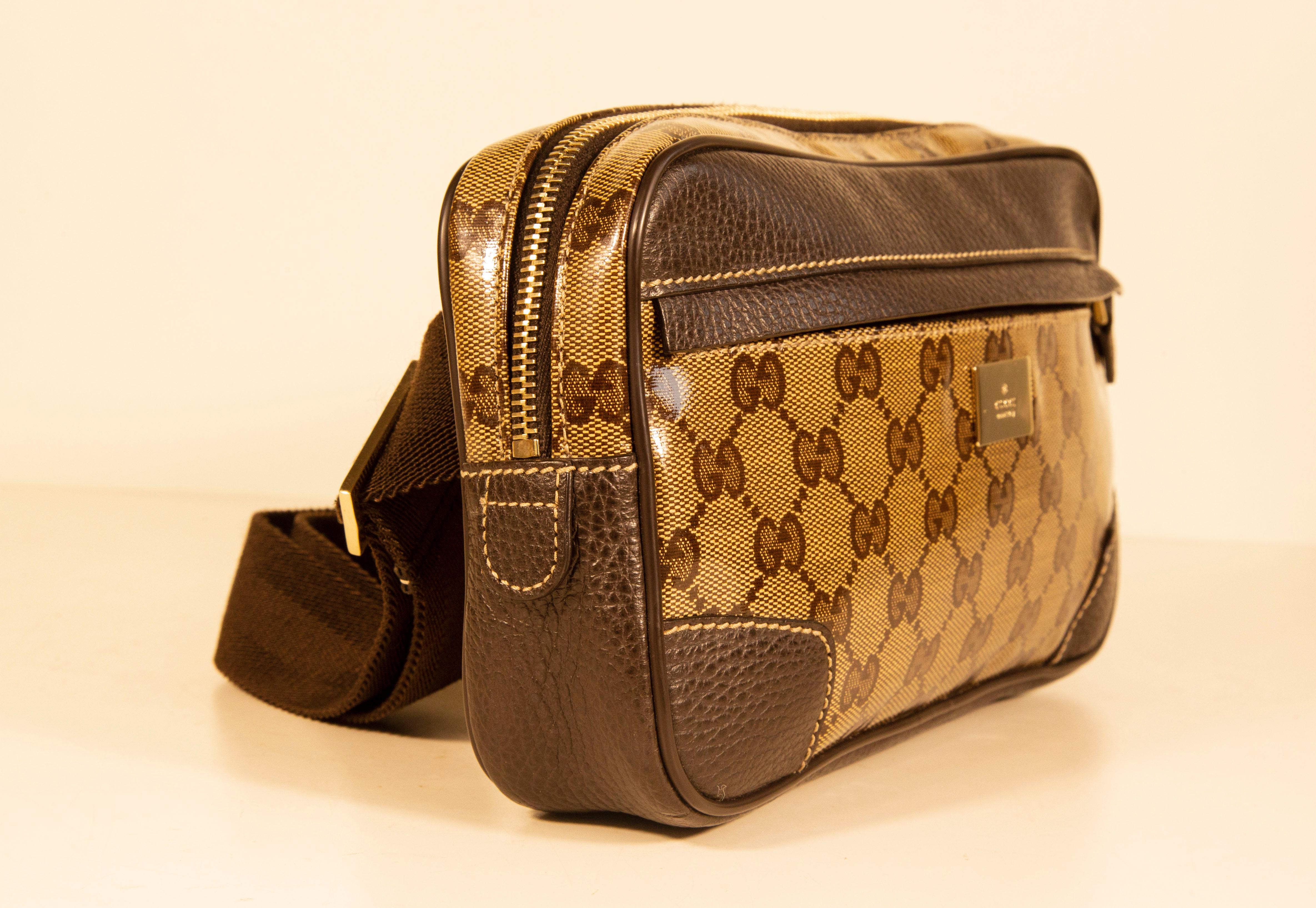 Borsa Gucci GG anni 2000 in PVC con cristalli e pelle marrone in vendita 2