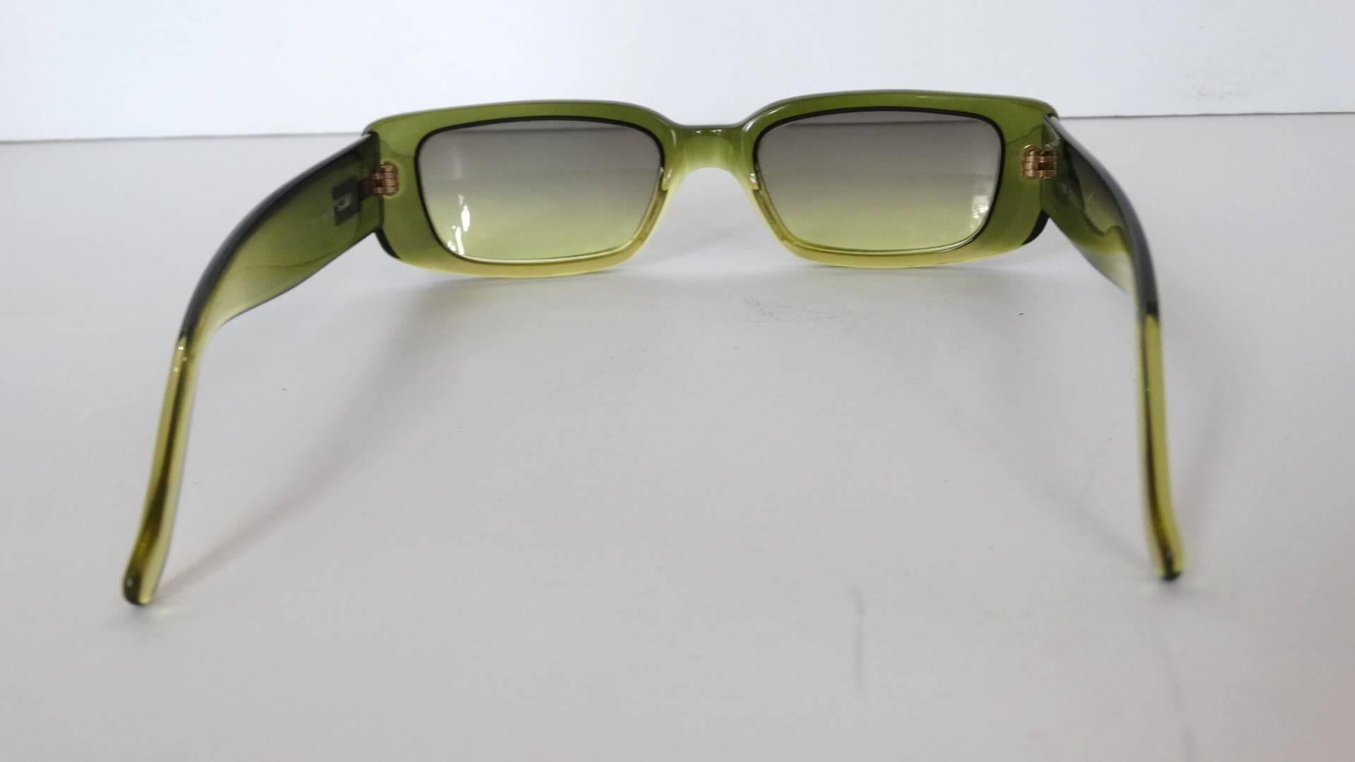 Brown 2000s Gucci Green Rectangular Sunglasses 