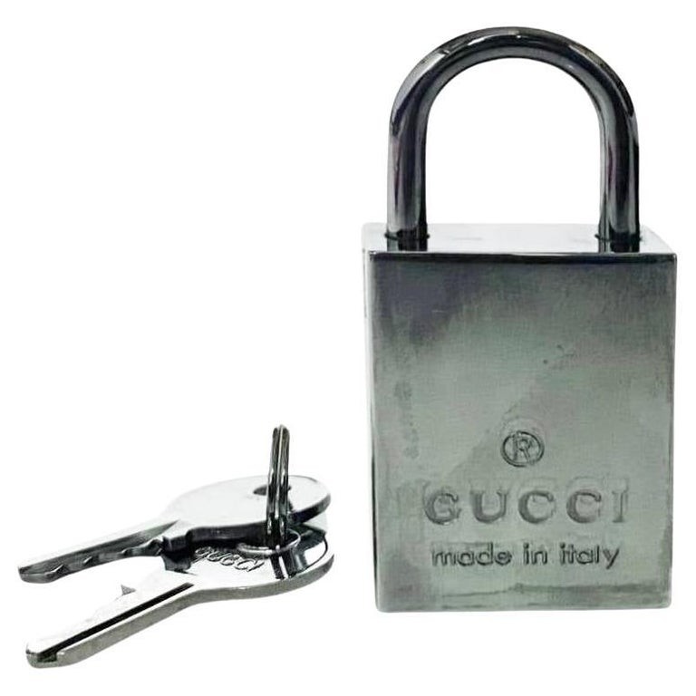 2000s Gucci Gun Metal Stainless Steel Luggage Padlock with Key Set For Sale