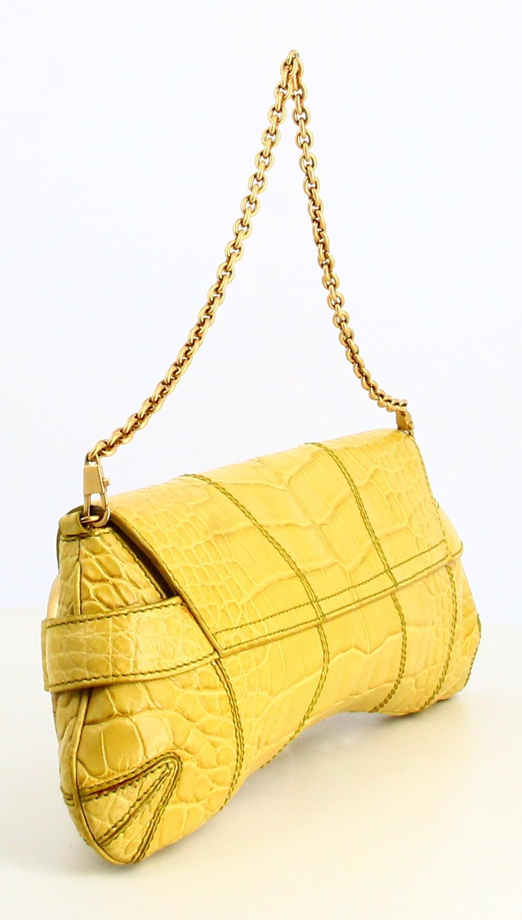 2000's Gucci Horsebit Chain Crocodile Shoulder Bag Yellow  For Sale 1
