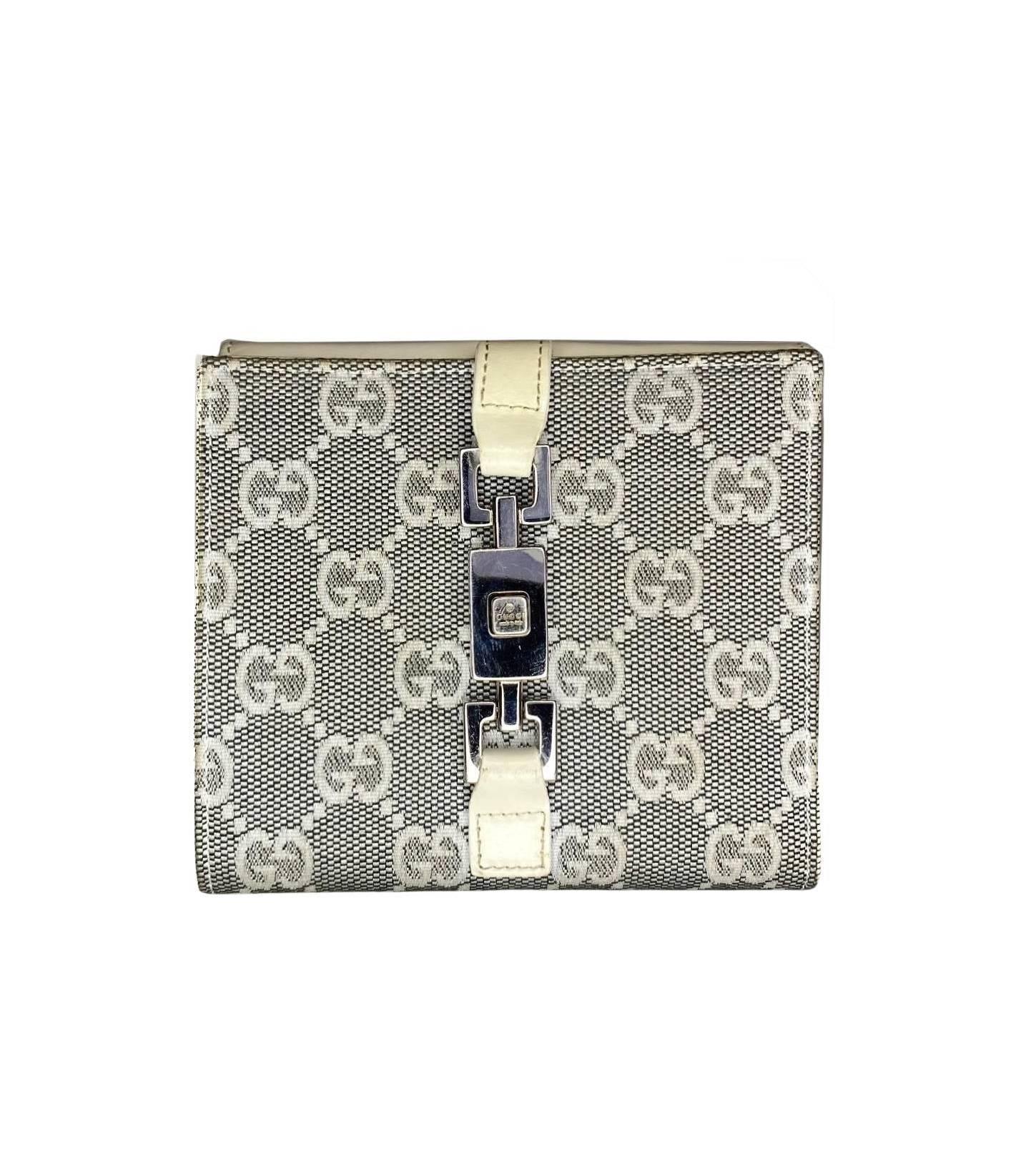 2000s Gucci Jackie 1961 Grey and White Monogram Canvas Wallet  For Sale