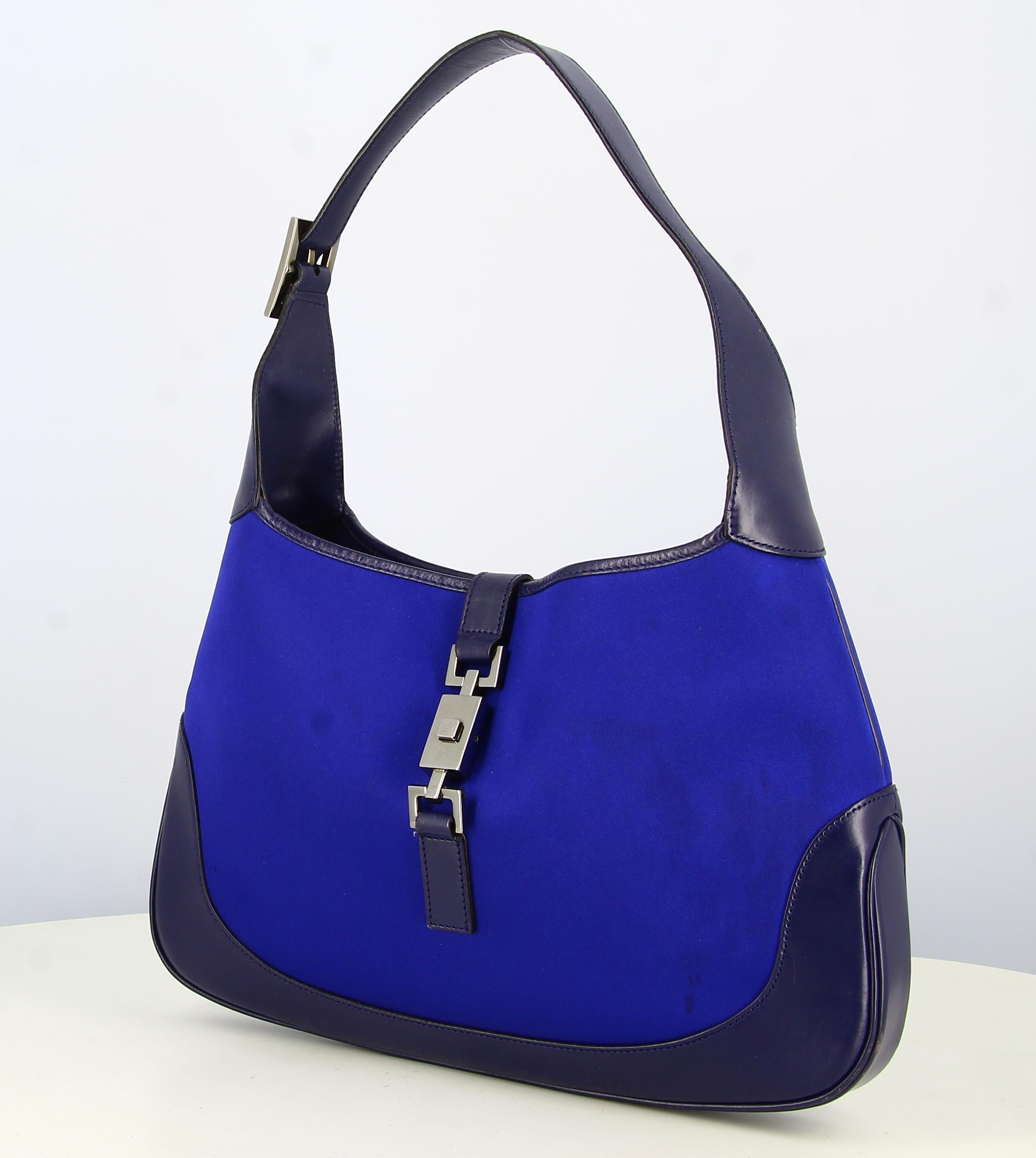 2000's Gucci Jackie Satin Blue Handbag In Good Condition For Sale In PARIS, FR