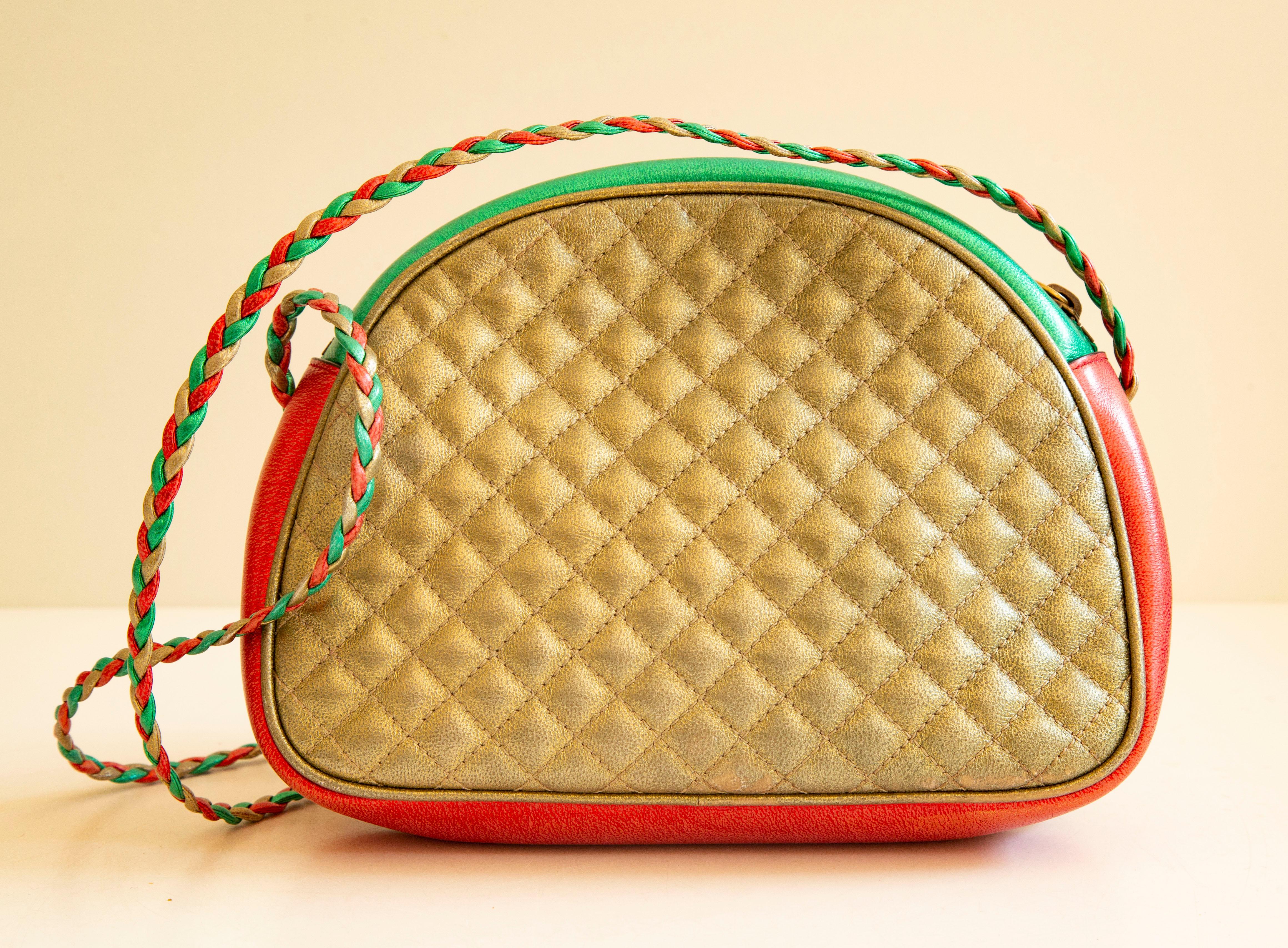 Rouge Gucci - Sac à bandoulière trapuntata métallique multicolore, années 2000 en vente