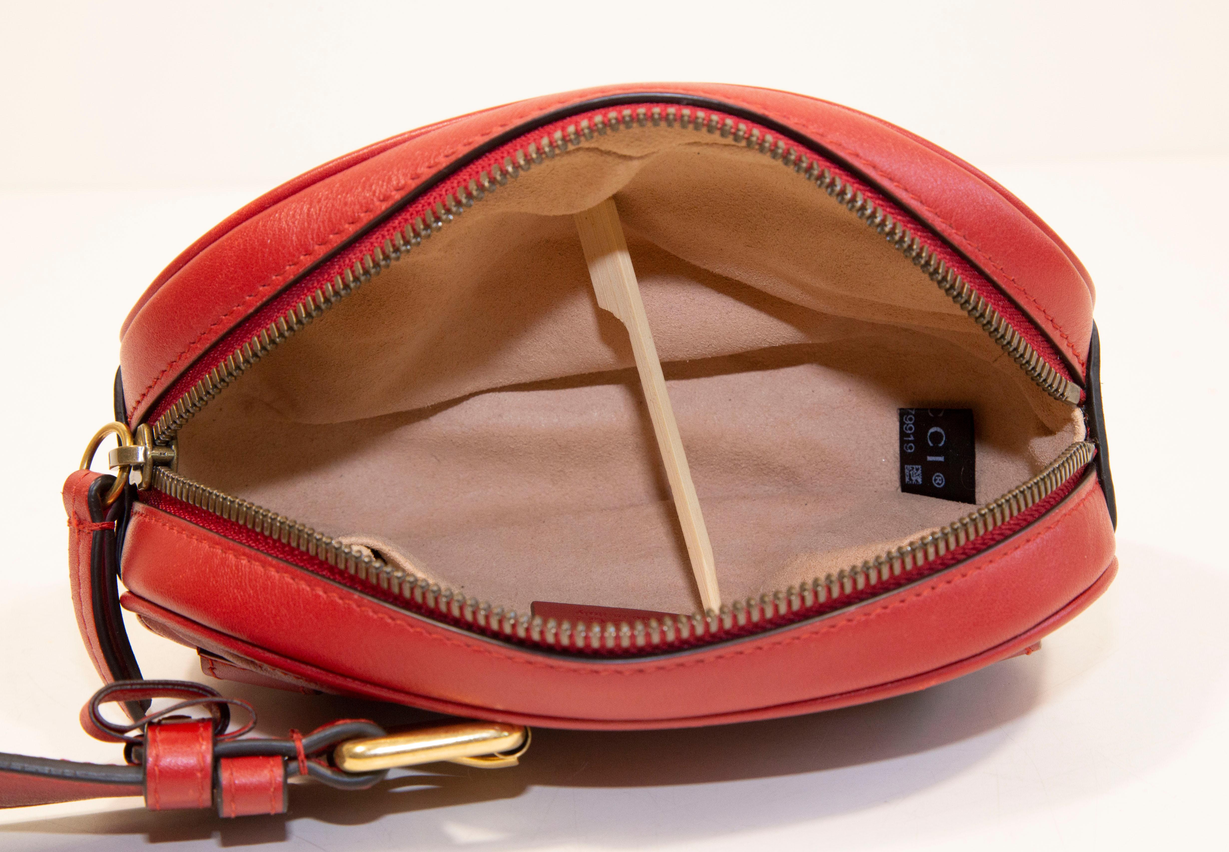 2000s Gucci Red Leather Marmont Oval Belt Bag For Sale 3
