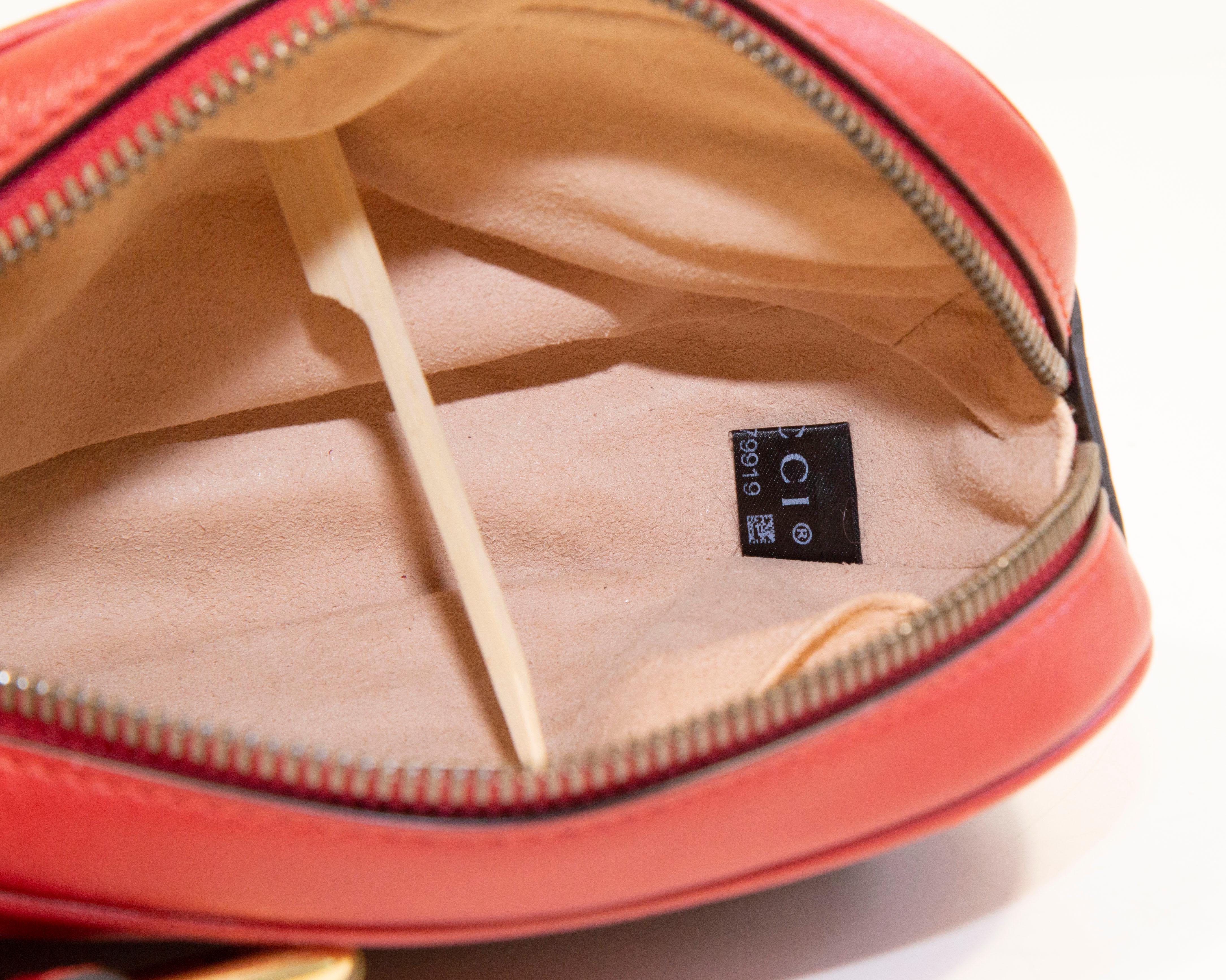 2000s Gucci Red Leather Marmont Oval Belt Bag For Sale 4