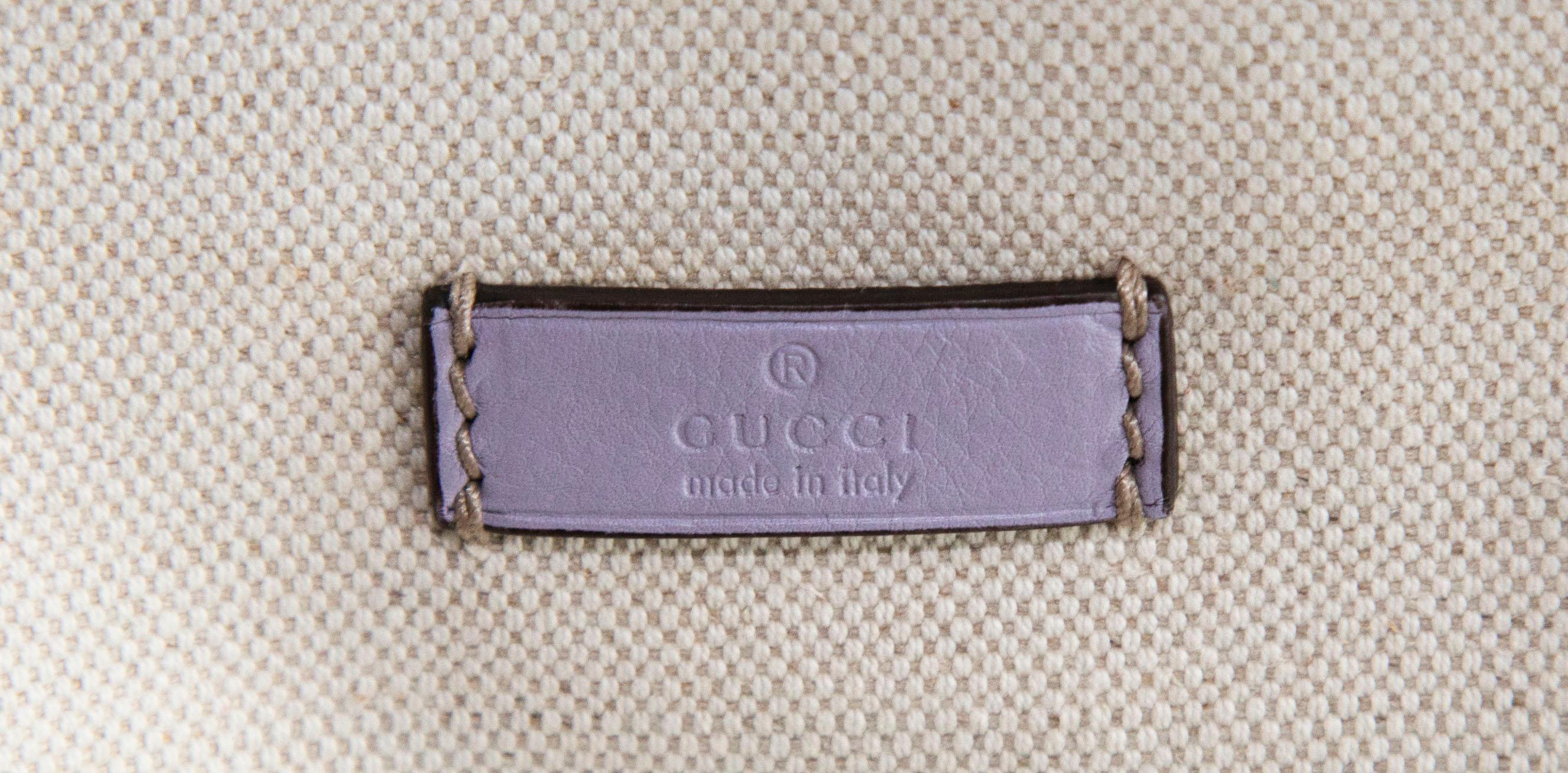 2000s Gucci Shima Canvas and Leather Top Handle Bag For Sale 7