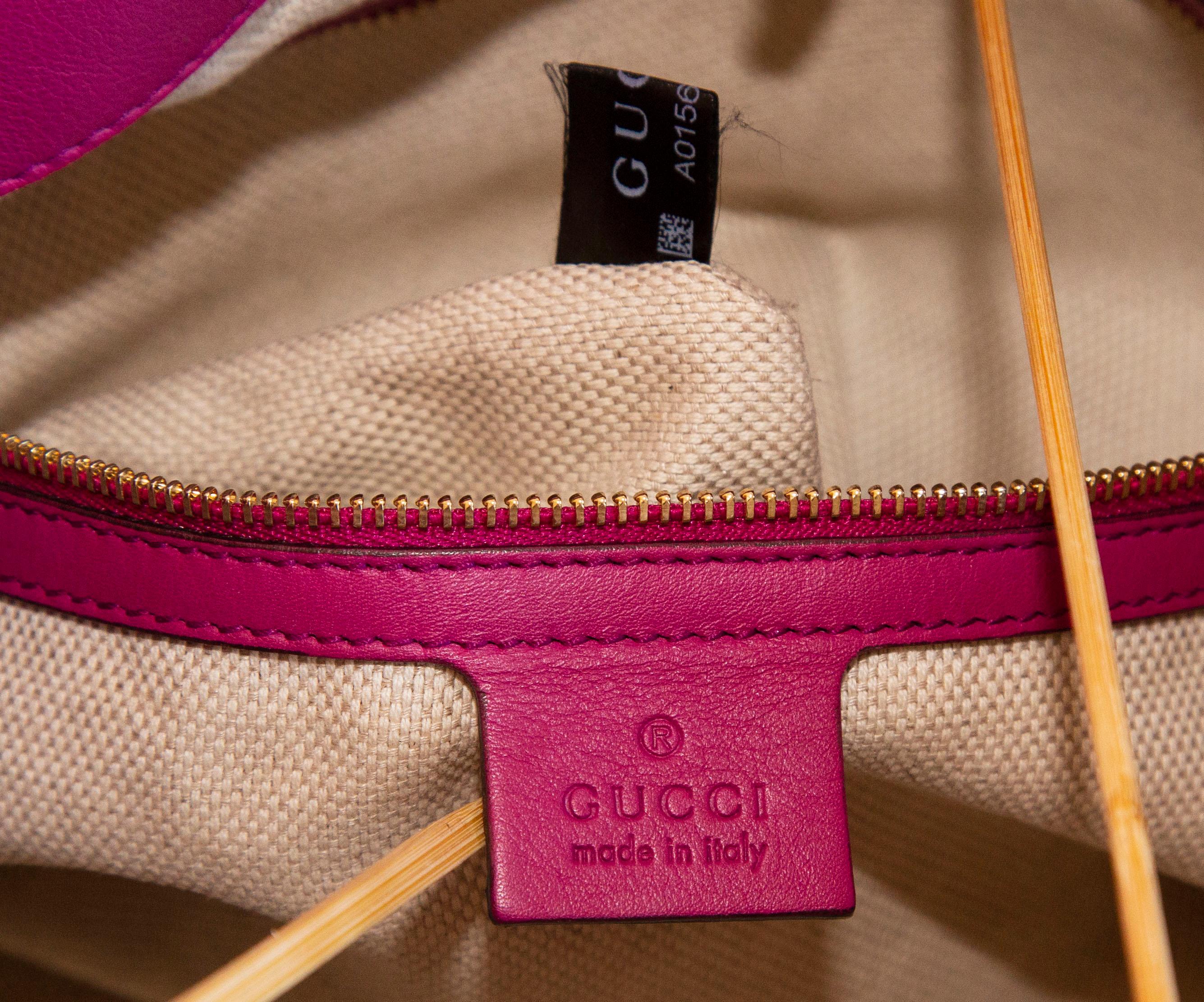 2000s Gucci Soho Pink Patent Leather Chain Shoulder Bag For Sale 8