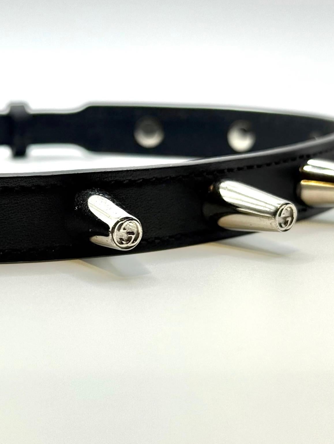 2000s Gucci spike leather choker necklace In condizioni ottime in vendita a Milano, Lombardia