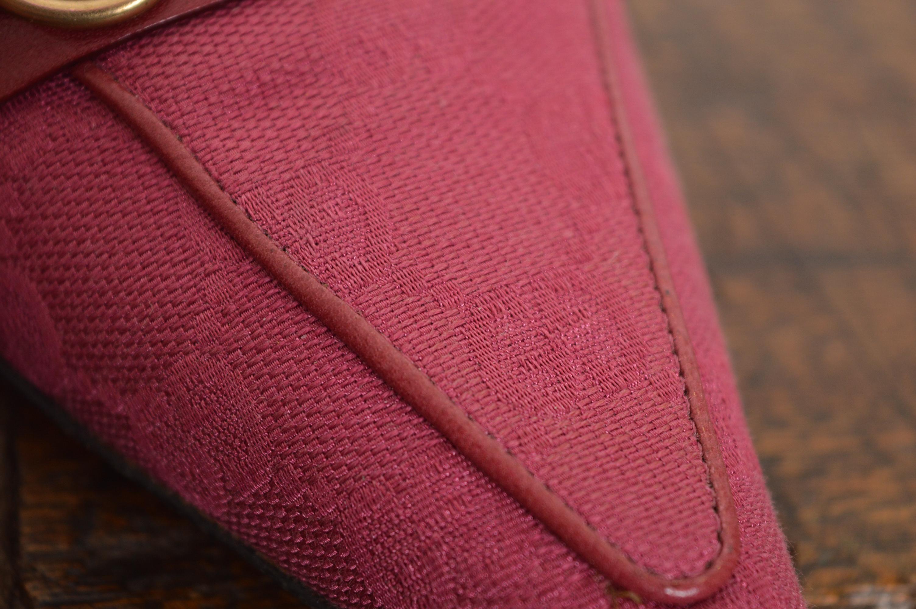 2000s GUCCI TOM FORD Burgundy Red GG Monogram Horsebit pointed Kitten Toe For Sale 3