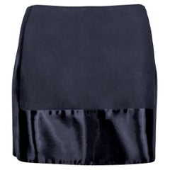 Guy Laroche Couture mini-jupe bleu marine foncé à empiècements chatoyants, années 2000