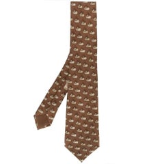 2000s Hermès Vintage cravate en soie marron avec impression de bateaux